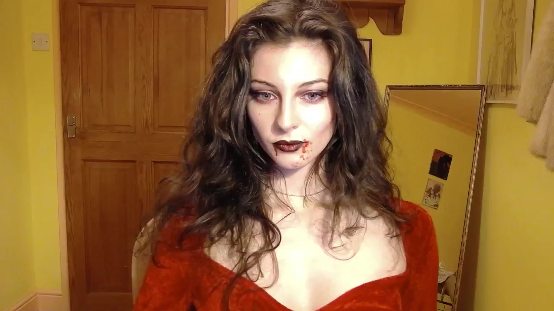 Gallery image thumbnail from viola__'s myfreecams stream on, 10/29/2024, 23:27 image 1 of 20