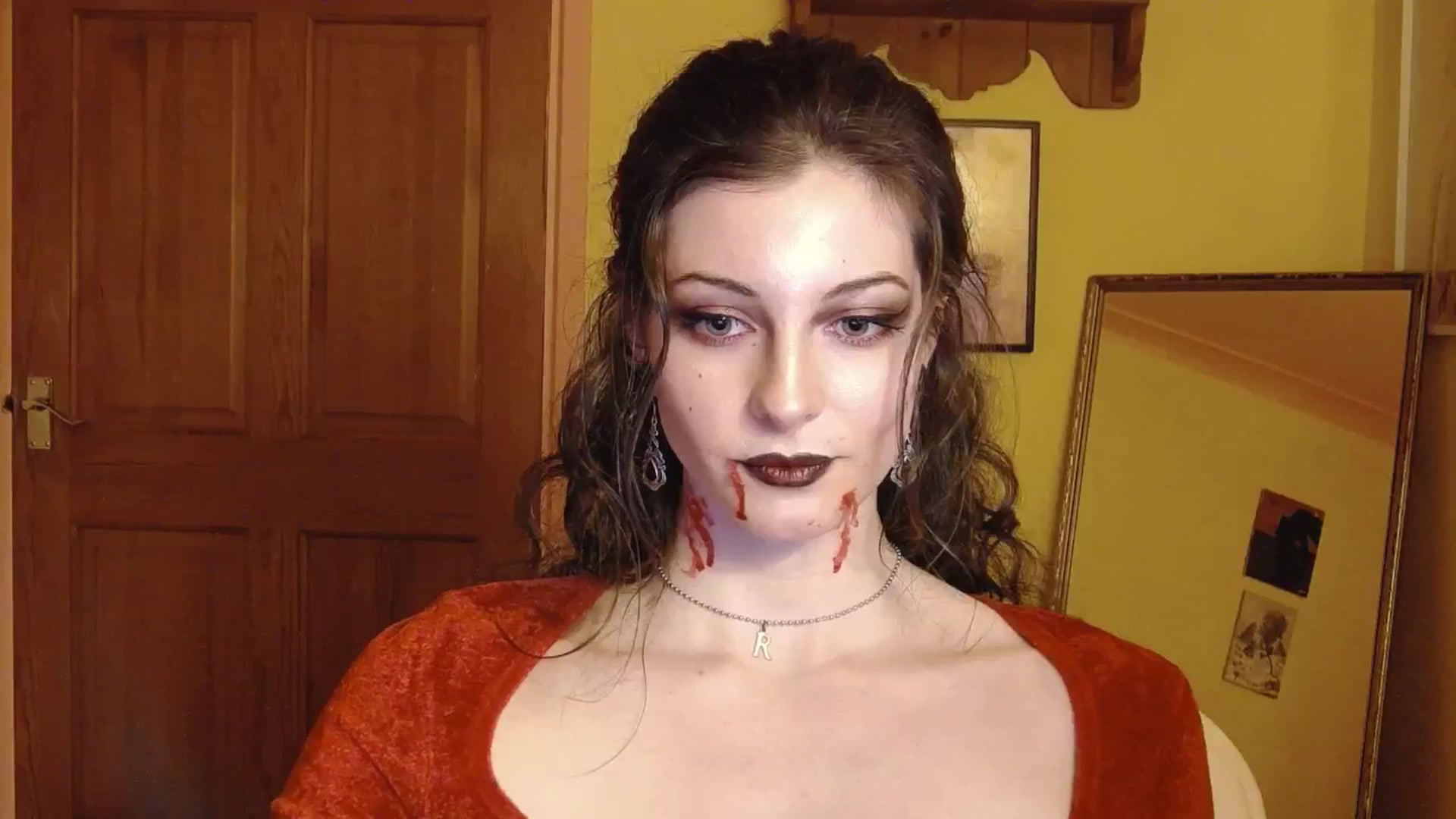 Gallery image thumbnail from viola__'s myfreecams stream on, 10/29/2024, 23:27 image 16 of 20