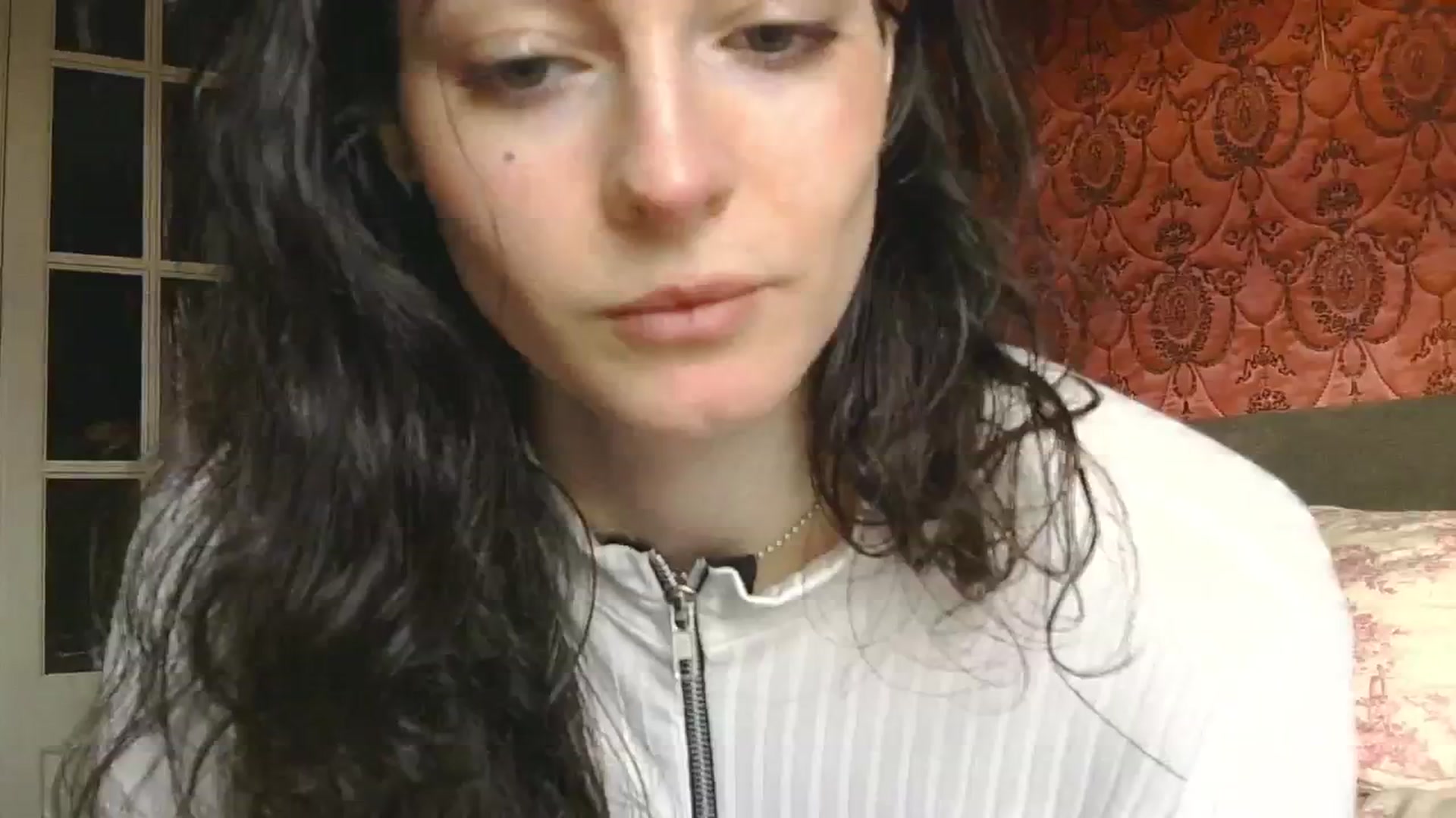 Gallery image thumbnail from viola__'s myfreecams stream on, 11/04/2024, 15:31 image 12 of 20