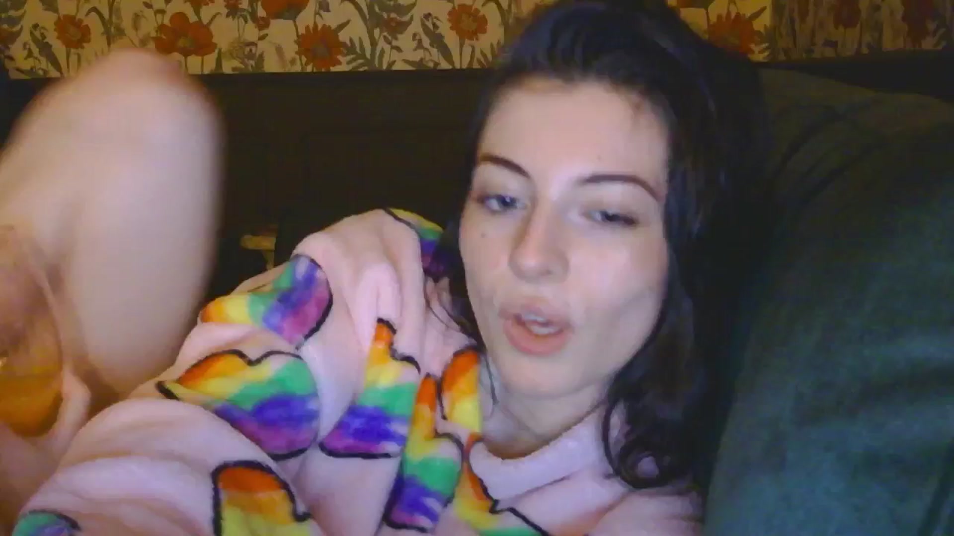 Gallery image thumbnail from viola__'s myfreecams stream on, 11/04/2024, 18:43 image 11 of 20