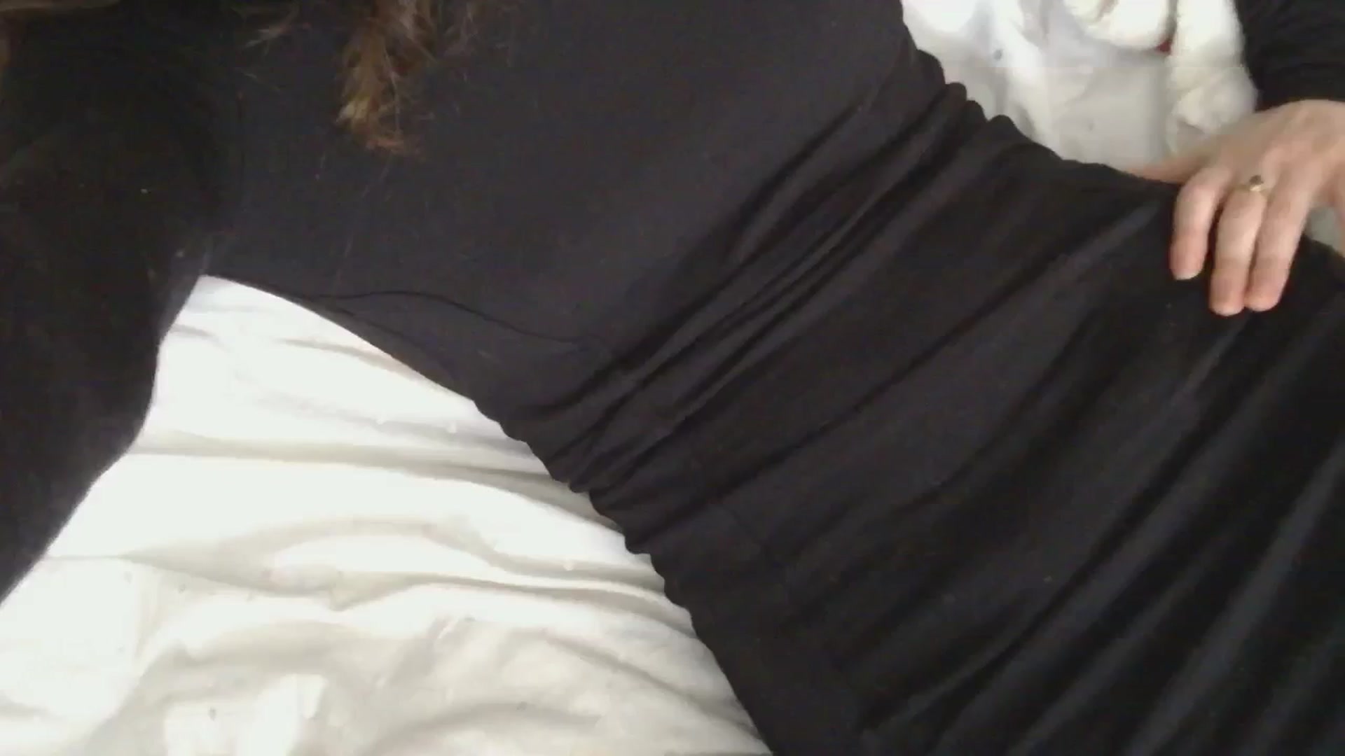Gallery image thumbnail from viola__'s myfreecams stream on, 11/07/2024, 15:37 image 6 of 20
