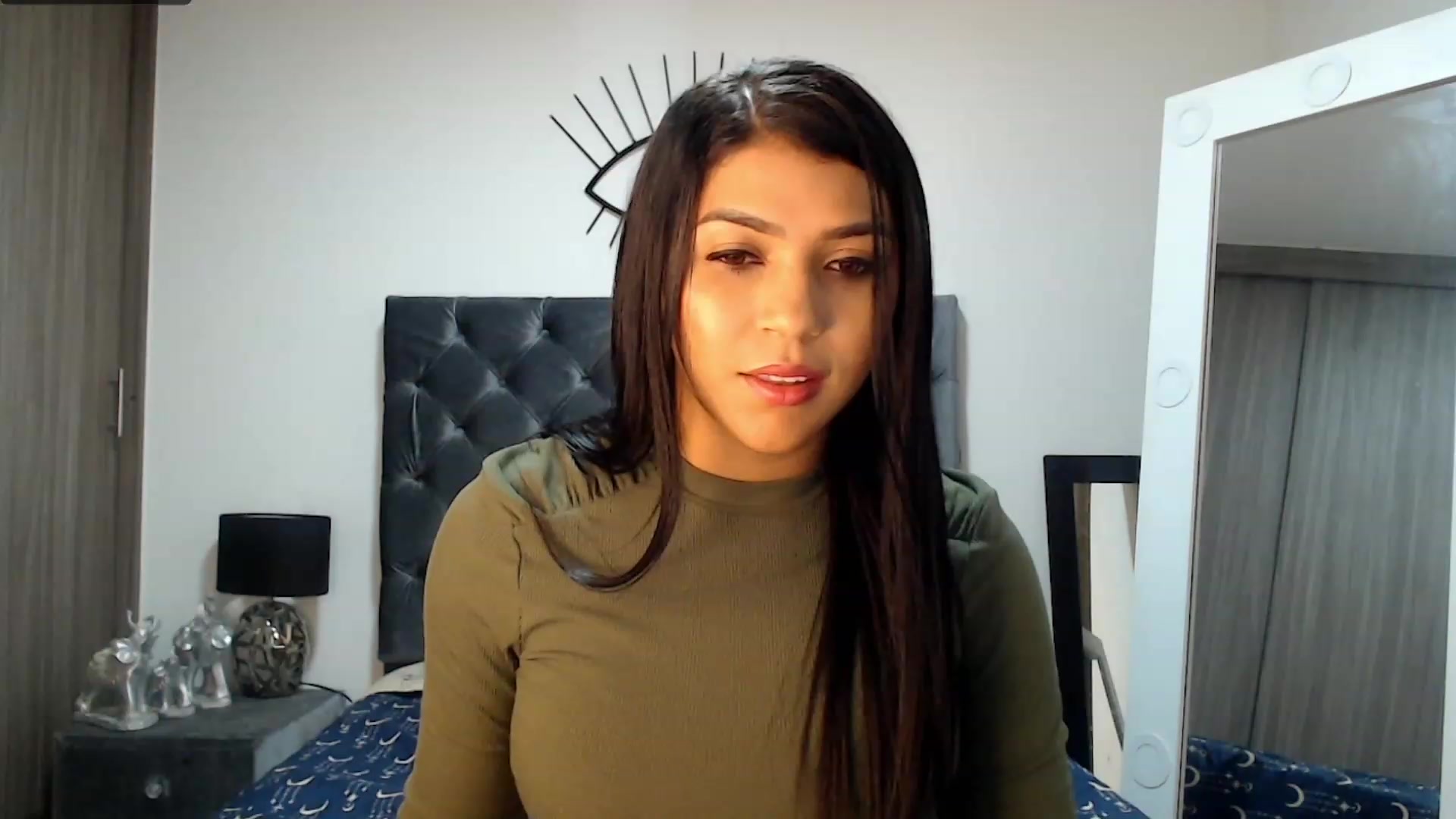 Gallery image thumbnail from violetta_xs's myfreecams stream on, 11/19/2022, 03:31 image 8 of 20