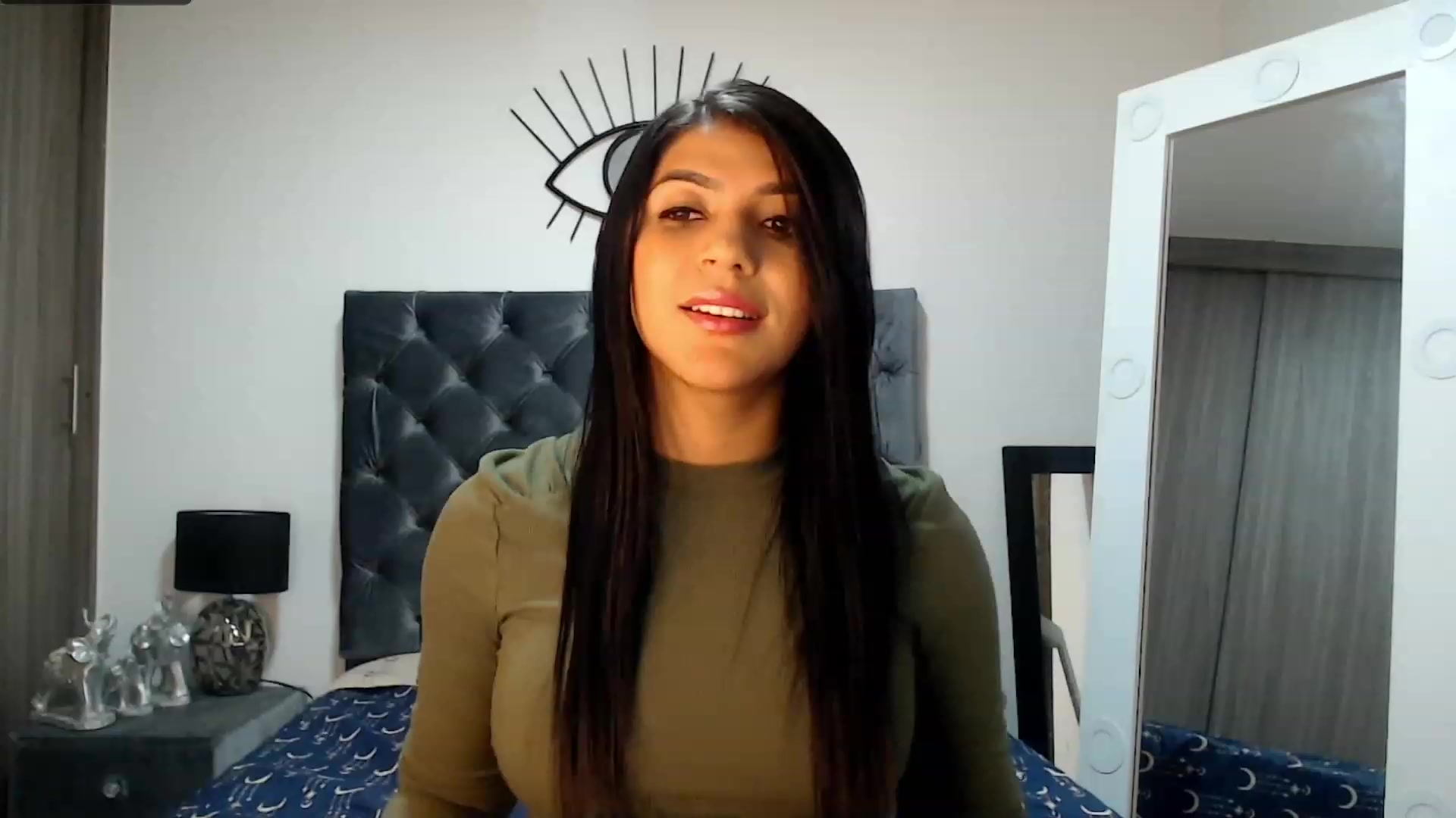 Gallery image thumbnail from violetta_xs's myfreecams stream on, 11/19/2022, 03:31 image 18 of 20