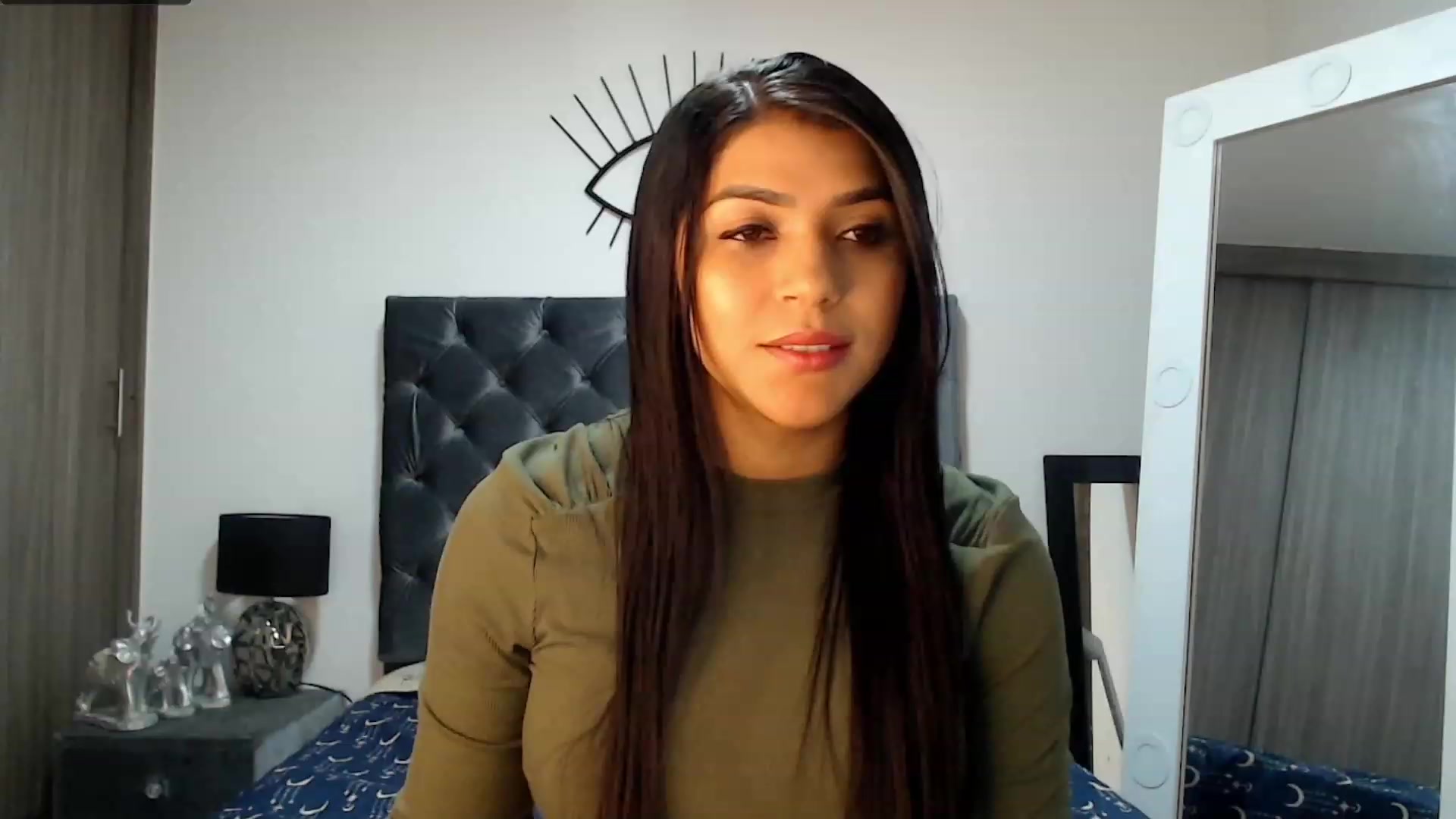 Gallery image thumbnail from violetta_xs's myfreecams stream on, 11/19/2022, 03:31 image 11 of 20