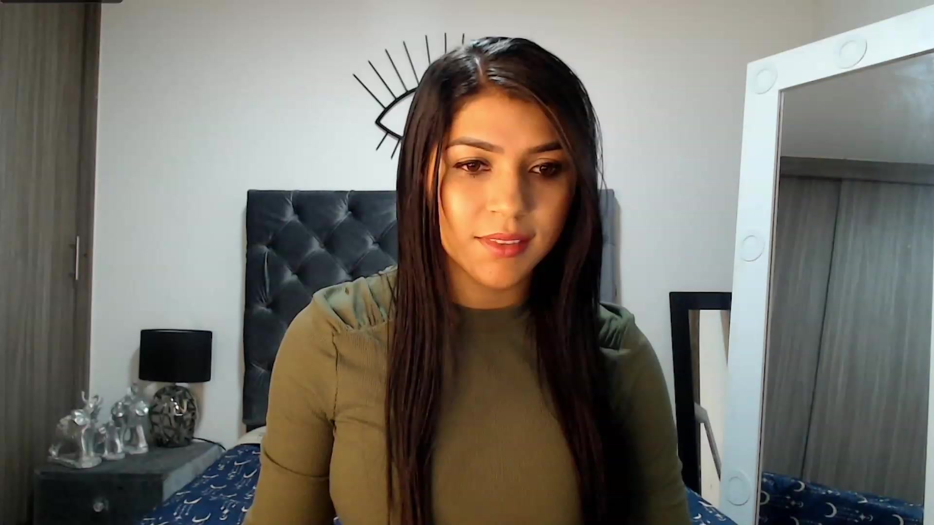 Gallery image thumbnail from violetta_xs's myfreecams stream on, 11/19/2022, 03:31 image 12 of 20