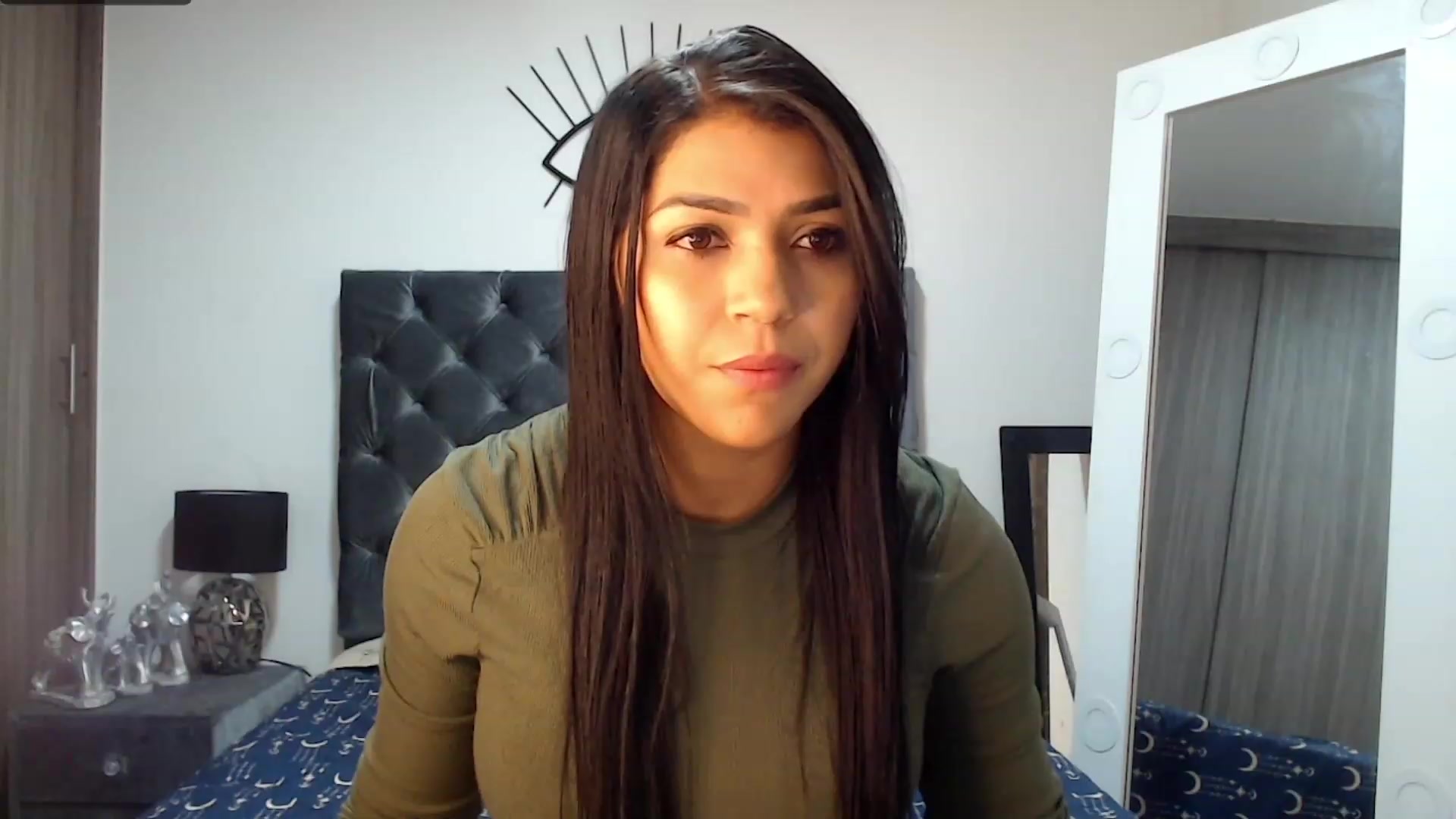 Gallery image thumbnail from violetta_xs's myfreecams stream on, 11/19/2022, 04:19 image 13 of 20