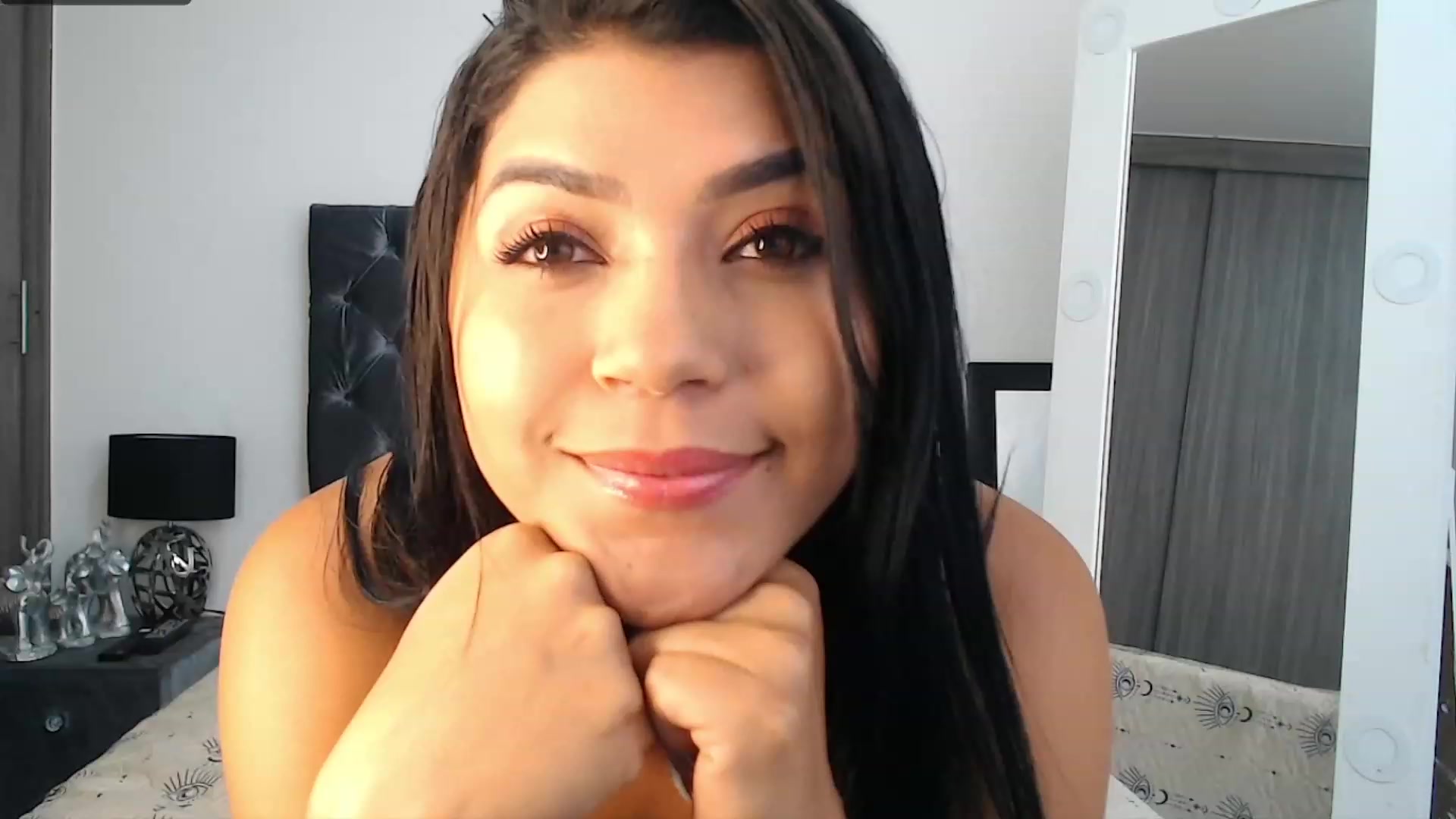 Gallery image thumbnail from violetta_xs's myfreecams stream on, 11/28/2022, 16:51 image 1 of 20