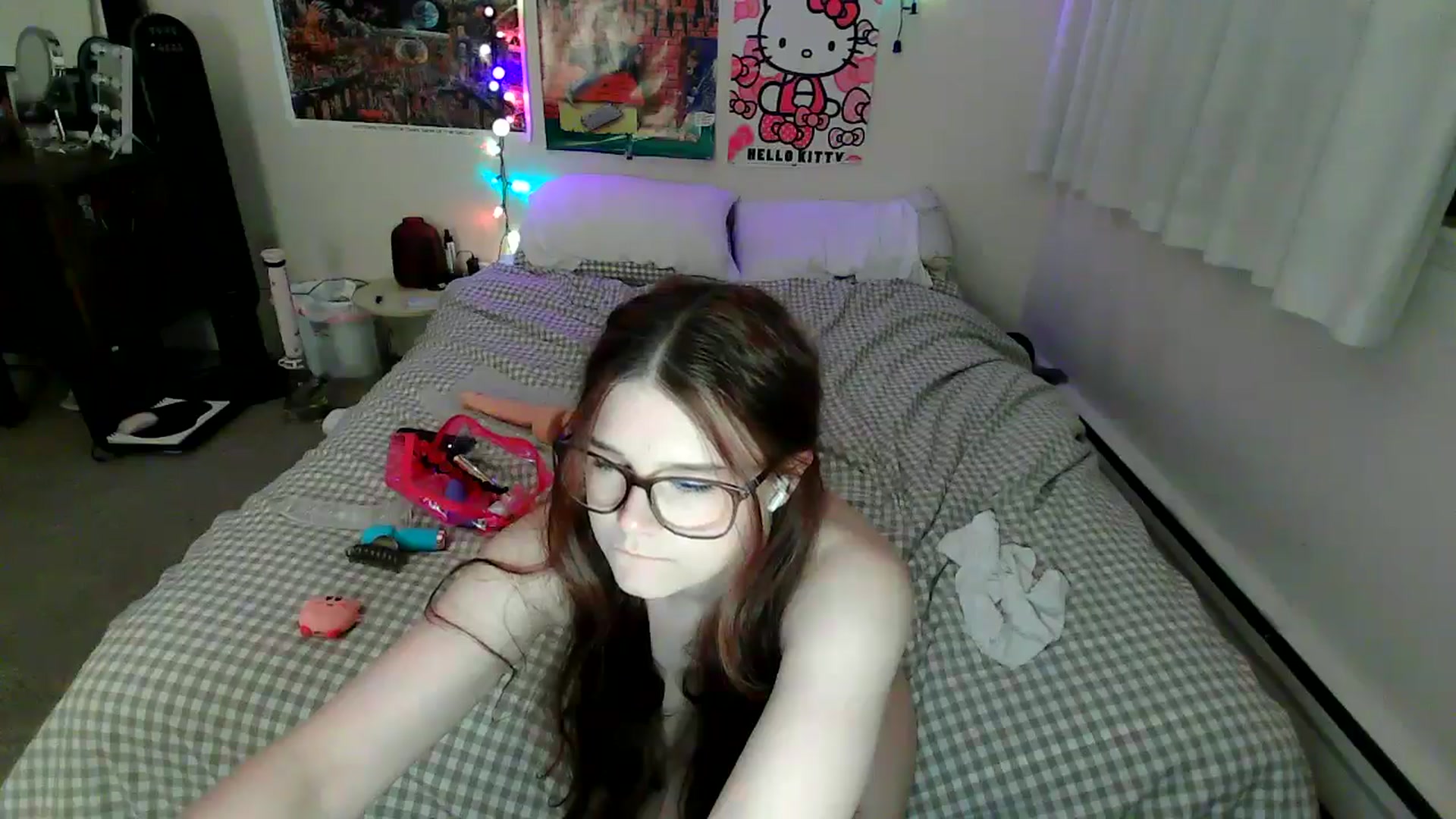 Gallery image thumbnail from violettbunnyy's myfreecams stream on, 07/29/2024, 09:57 image 17 of 20