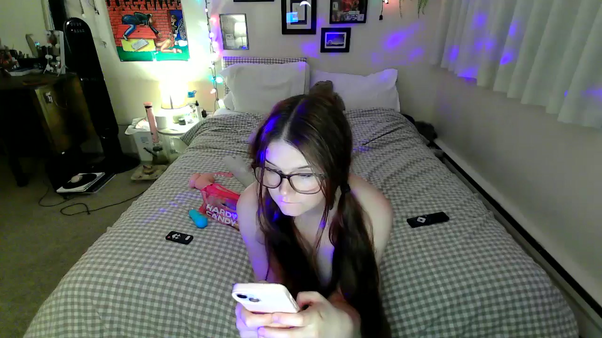 Gallery image thumbnail from violettbunnyy's myfreecams stream on, 08/13/2024, 08:23 image 4 of 20