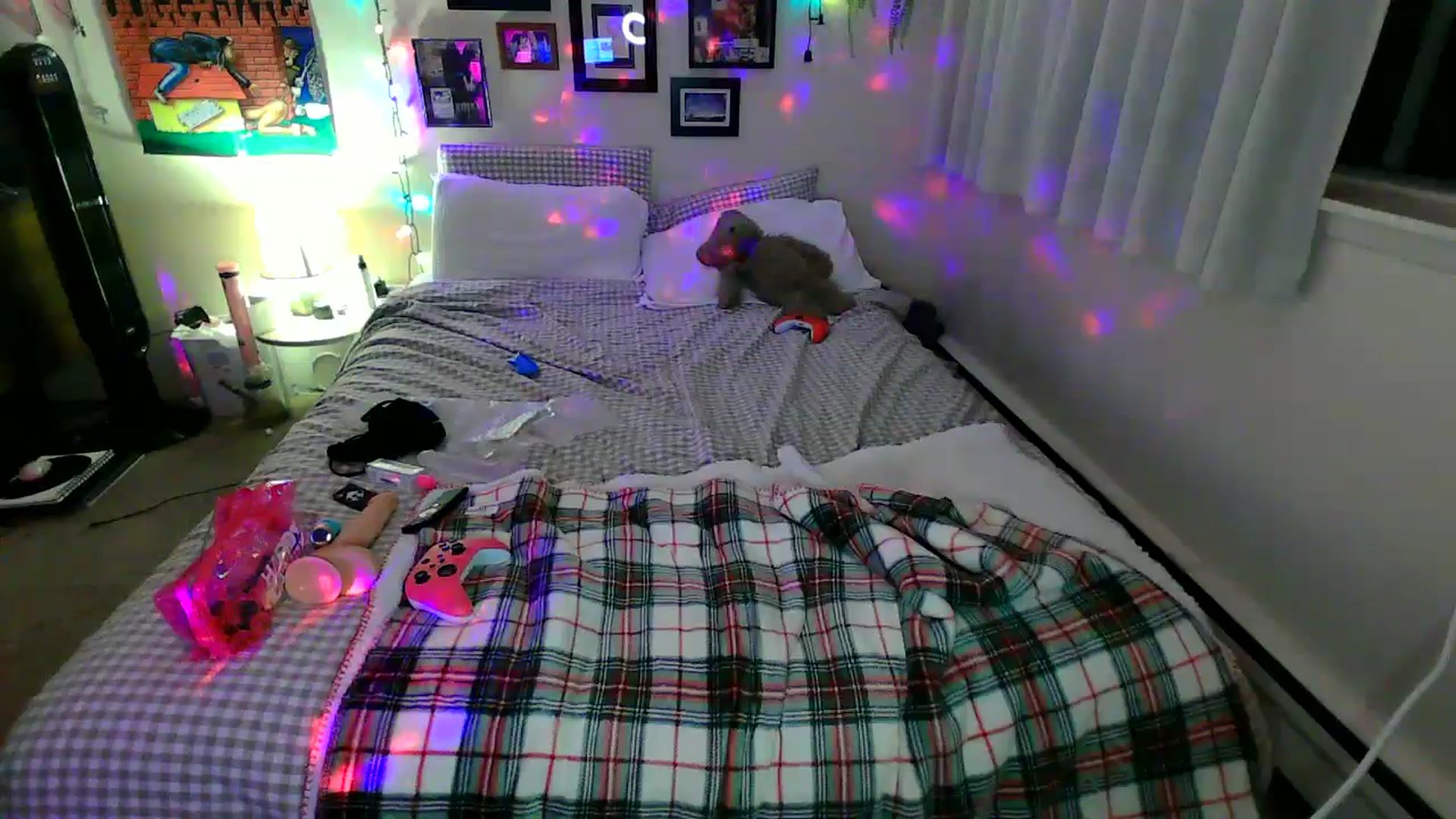 Gallery image thumbnail from violettbunnyy's myfreecams stream on, 08/14/2024, 09:13 image 17 of 20