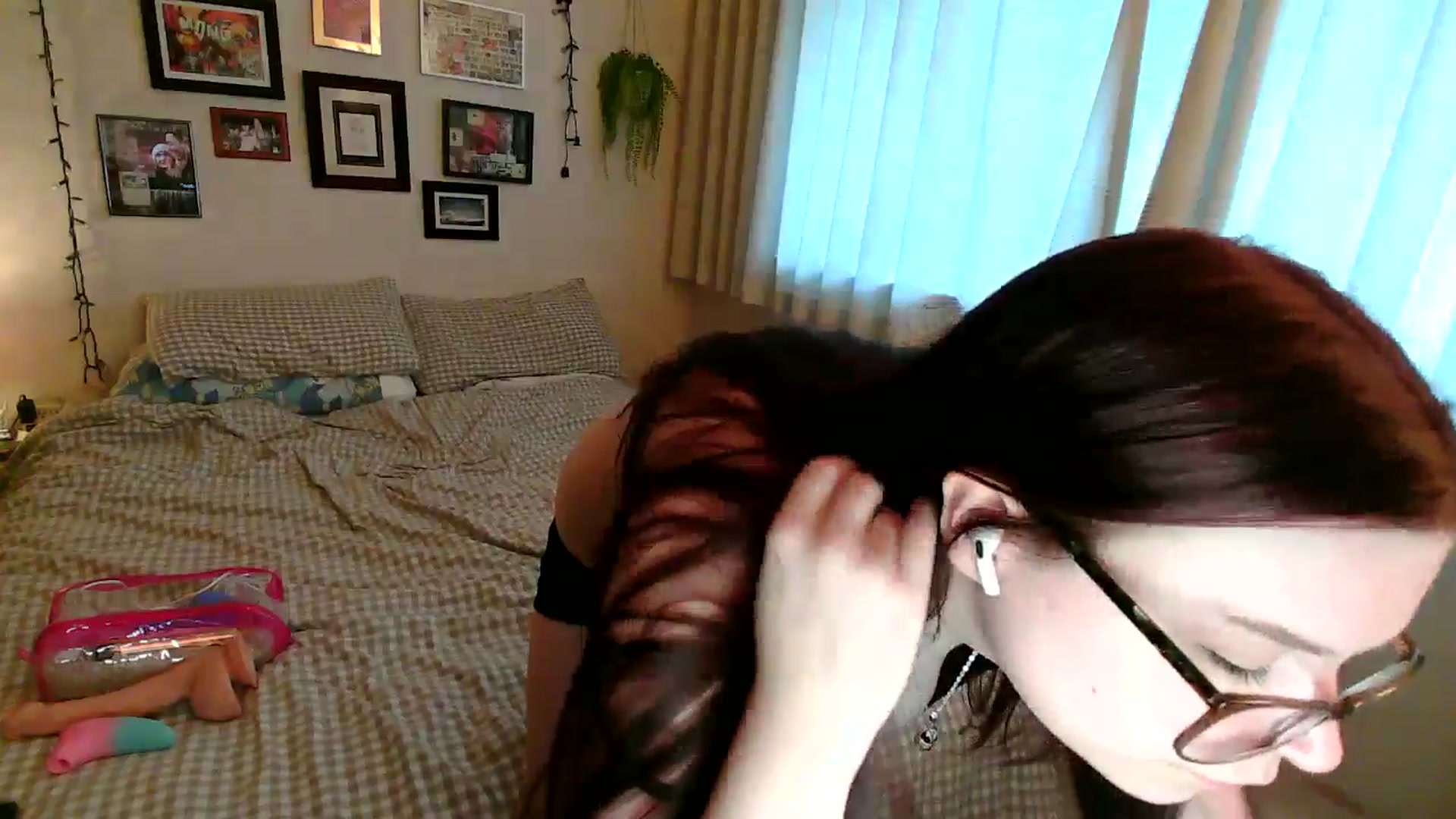 Gallery image thumbnail from violettbunnyy's myfreecams stream on, 01/22/2025, 01:13 image 5 of 20