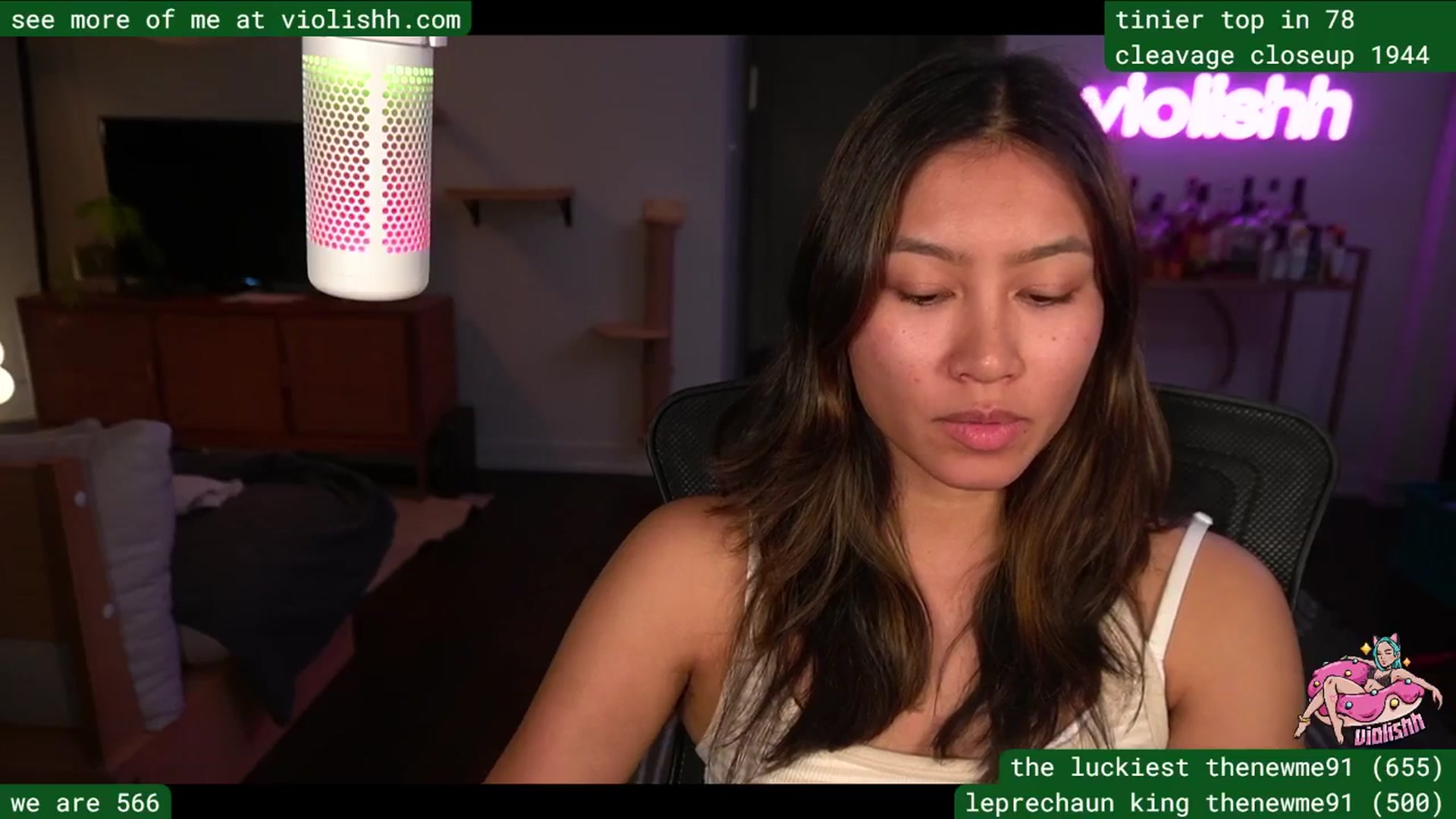 Gallery image thumbnail from violishh's myfreecams stream on, 03/17/2026, 04:27 image 14 of 20