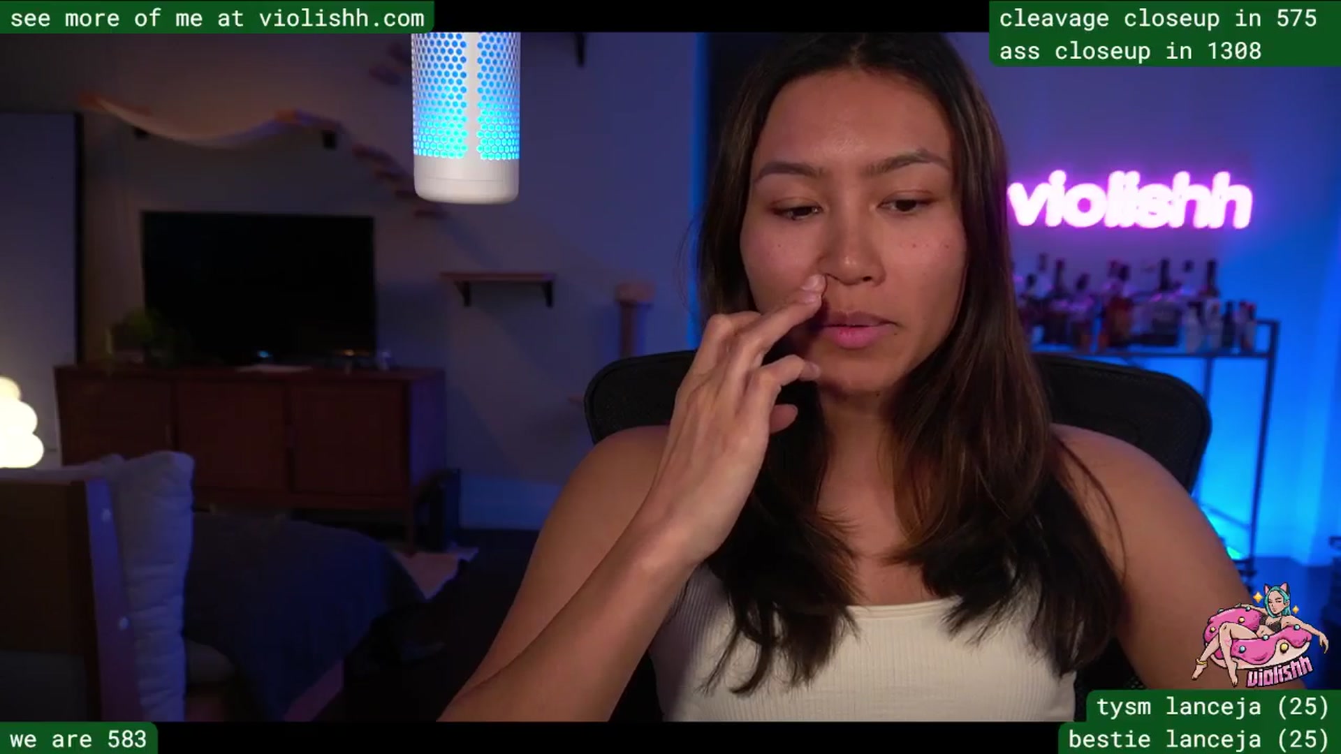 Gallery image thumbnail from violishh's myfreecams stream on, 03/26/2026, 01:15 image 9 of 20