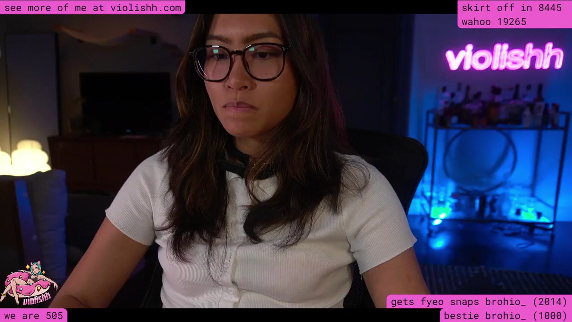 Gallery image thumbnail from violishh's myfreecams stream on, 03/28/2026, 01:52 image 7 of 20
