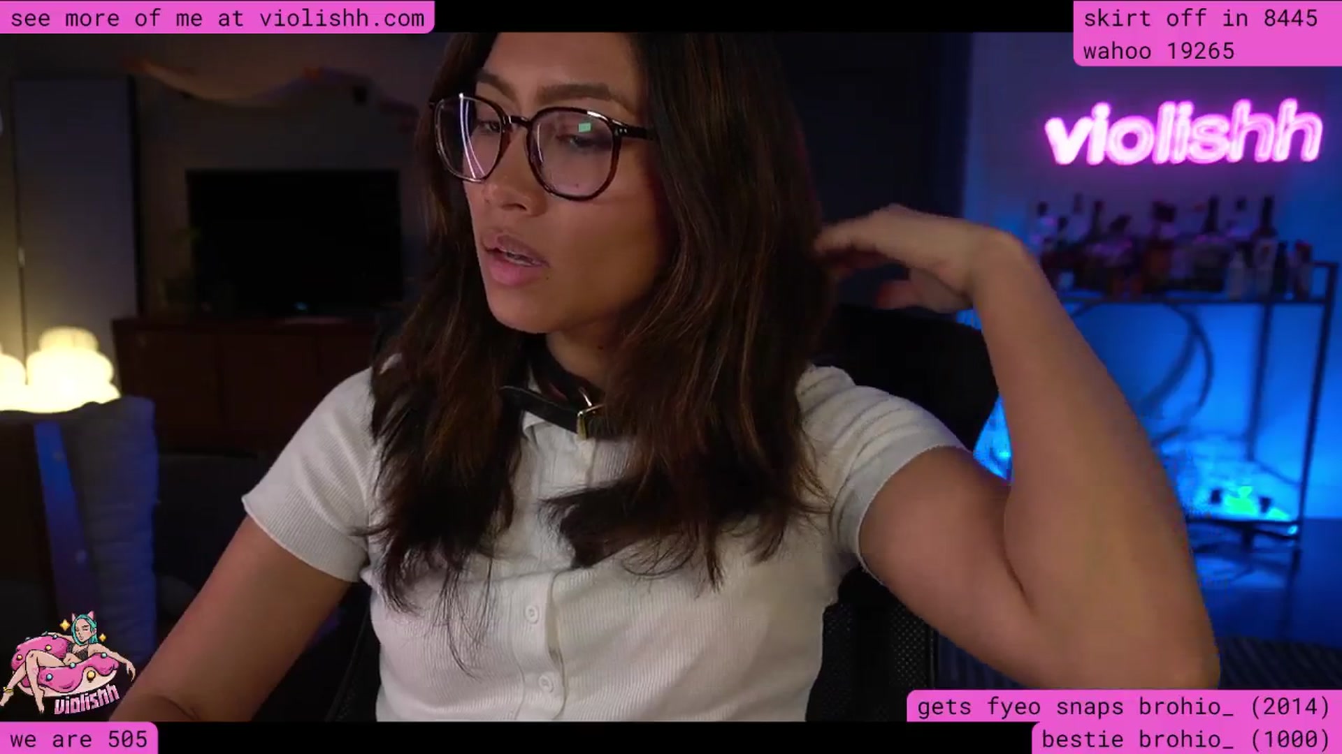 Gallery image thumbnail from violishh's myfreecams stream on, 03/28/2026, 01:52 image 5 of 20