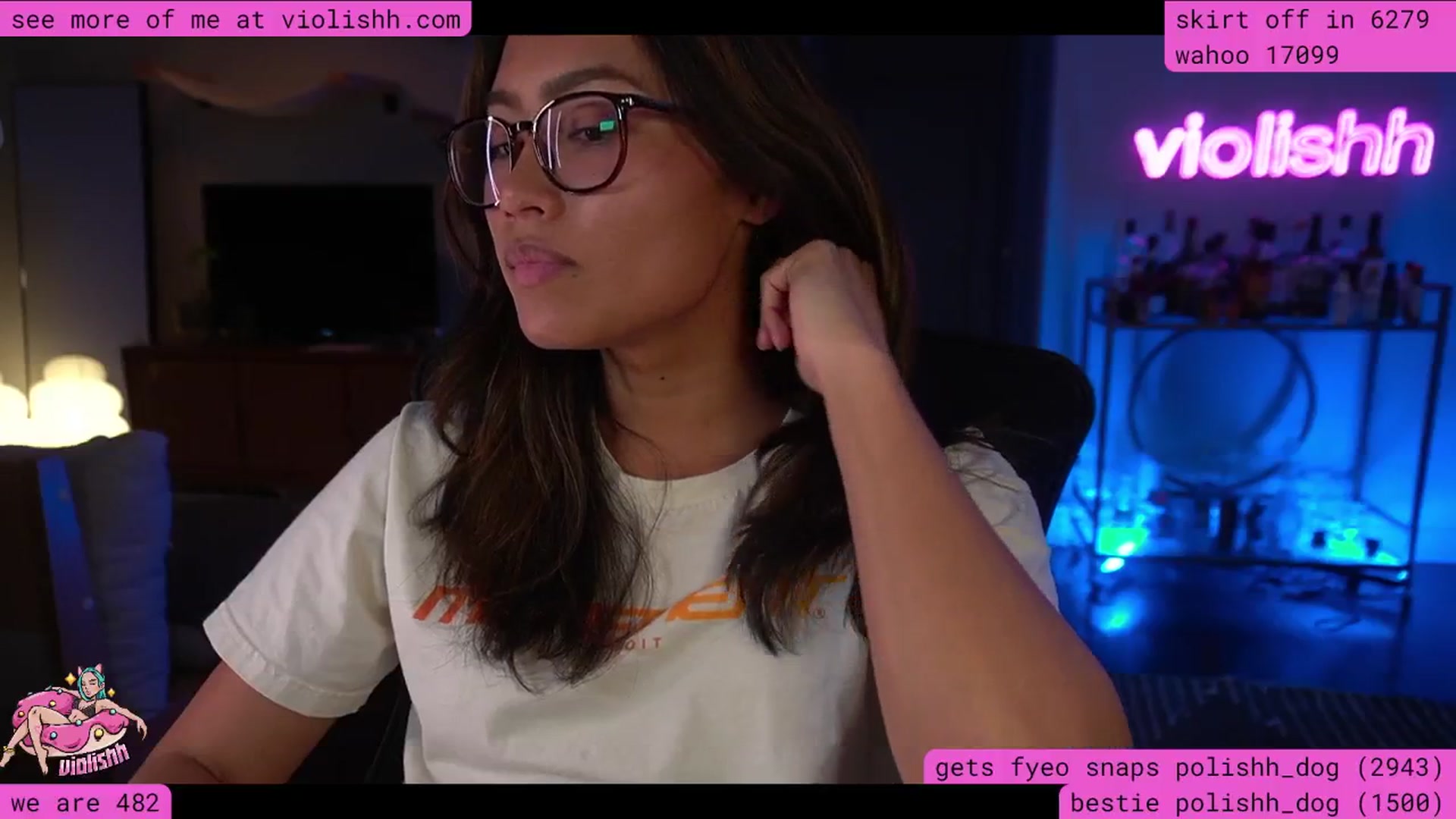 Gallery image thumbnail from violishh's myfreecams stream on, 03/28/2026, 01:52 image 19 of 20