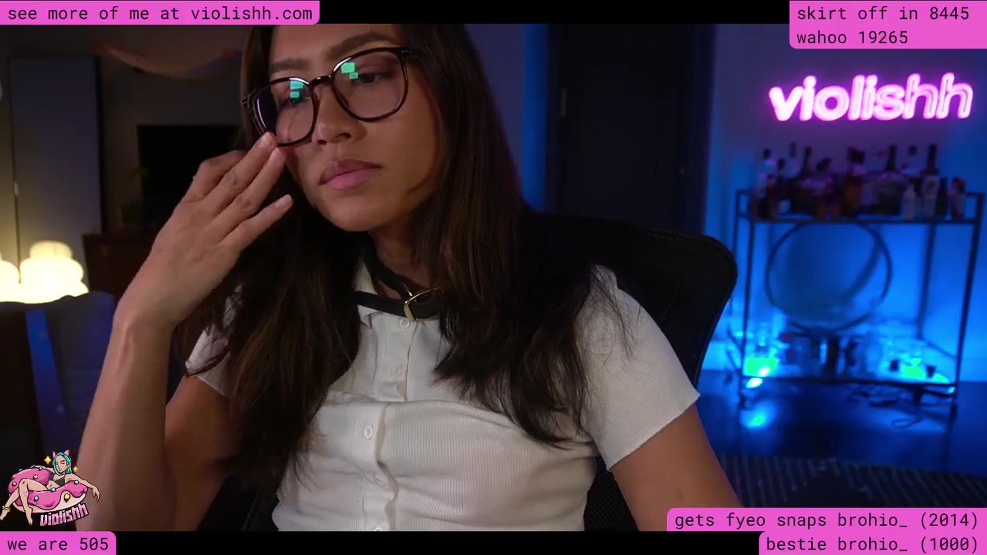 Gallery image thumbnail from violishh's myfreecams stream on, 03/28/2026, 01:52 image 10 of 20
