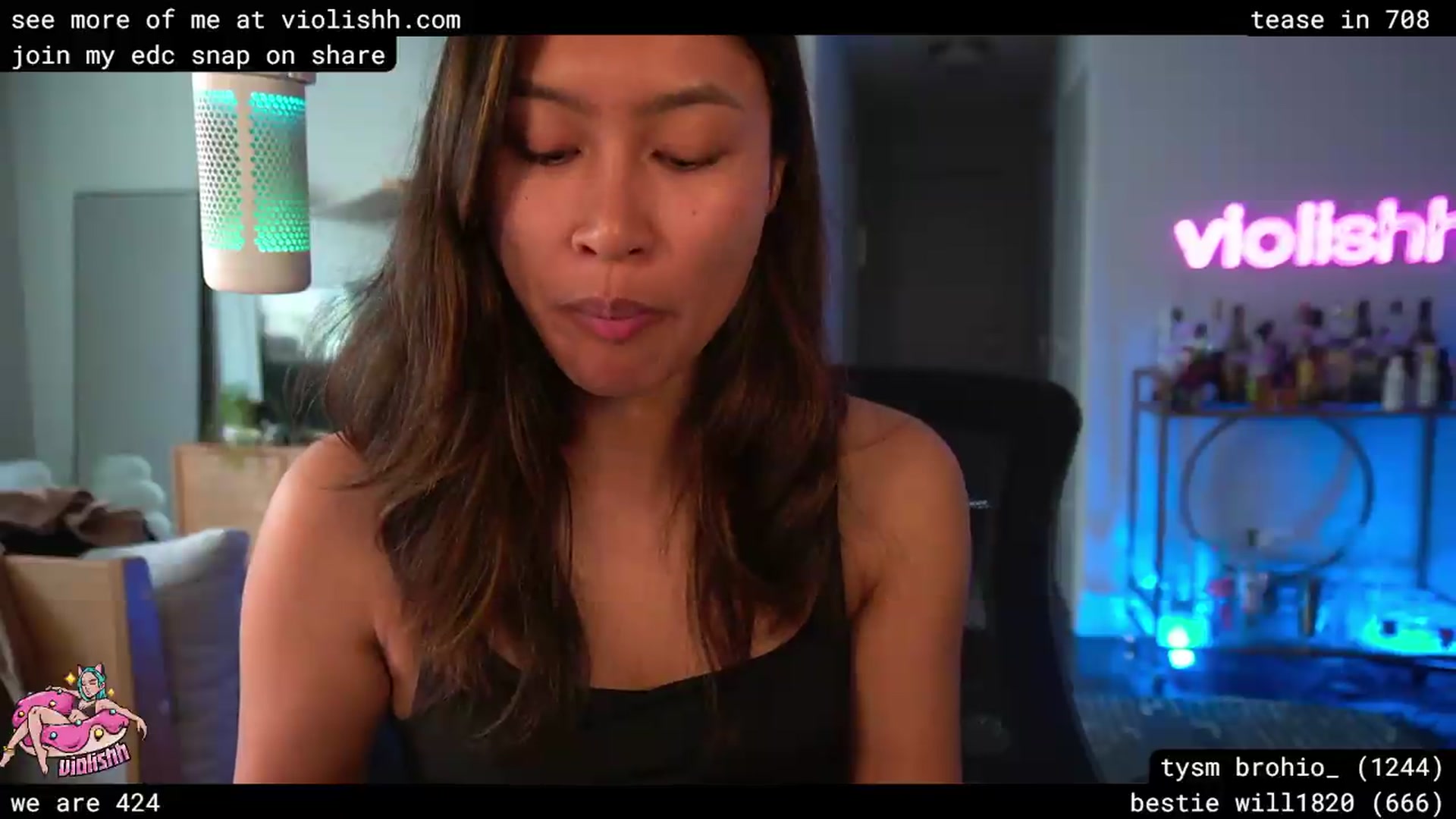Gallery image thumbnail from violishh's myfreecams stream on, 04/17/2026, 20:33 image 19 of 20