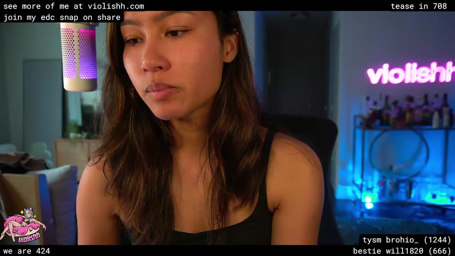 Gallery image thumbnail from violishh's myfreecams stream on, 04/17/2026, 20:33 image 17 of 20