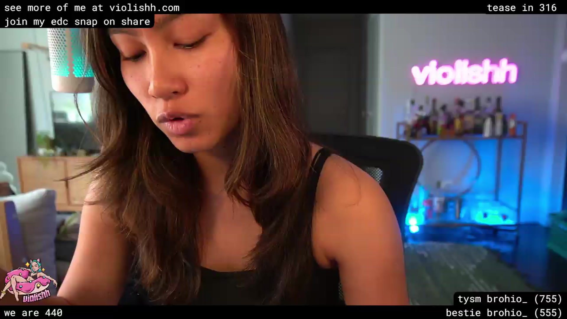 Gallery image thumbnail from violishh's myfreecams stream on, 04/17/2026, 20:33 image 1 of 20