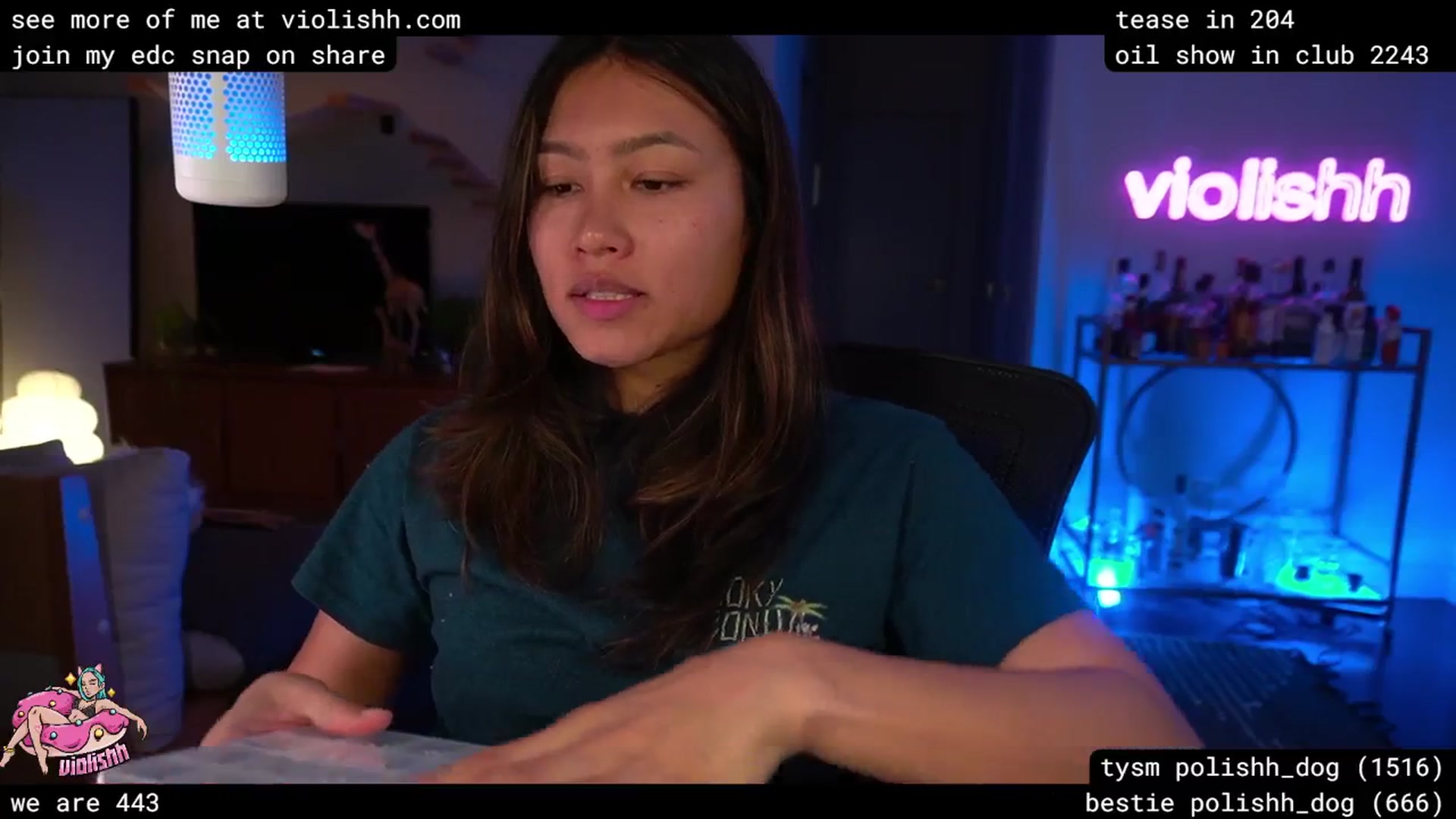 Gallery image thumbnail from violishh's myfreecams stream on, 04/19/2026, 04:48 image 16 of 20
