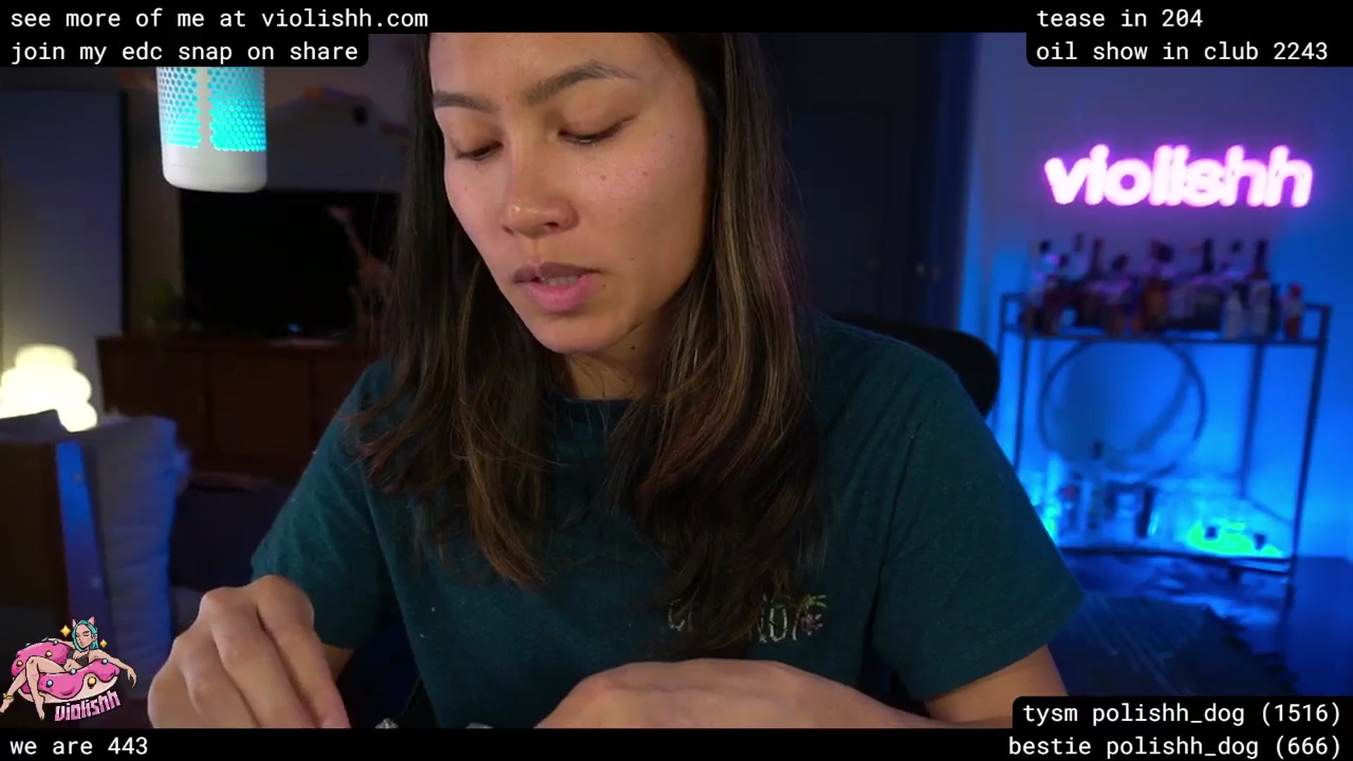 Gallery image thumbnail from violishh's myfreecams stream on, 04/19/2026, 04:48 image 18 of 20