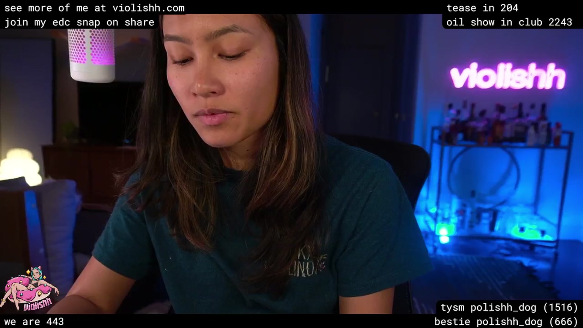 Gallery image thumbnail from violishh's myfreecams stream on, 04/19/2026, 04:48 image 17 of 20
