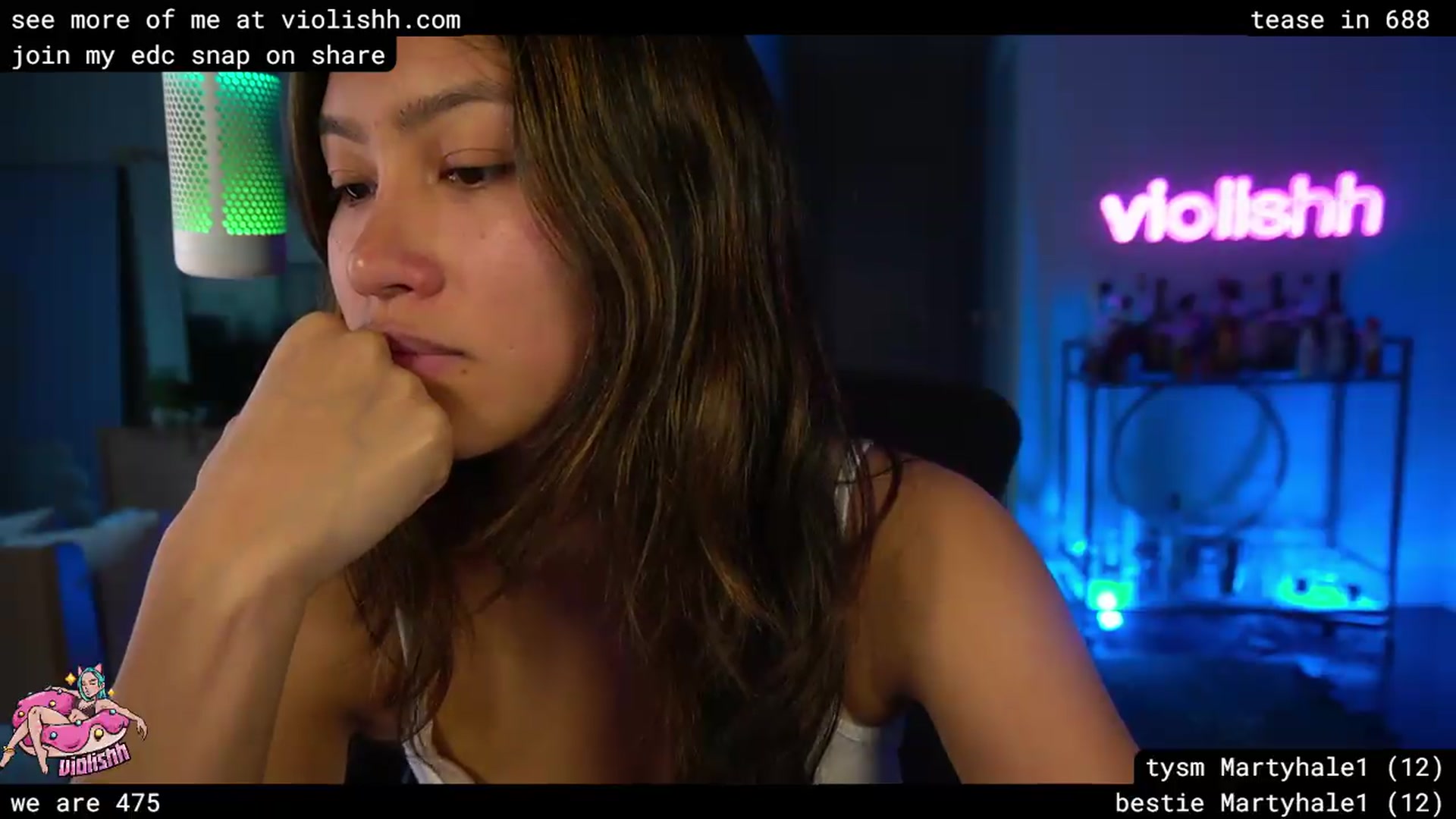 Gallery image thumbnail from violishh's myfreecams stream on, 04/19/2026, 23:38 image 11 of 20