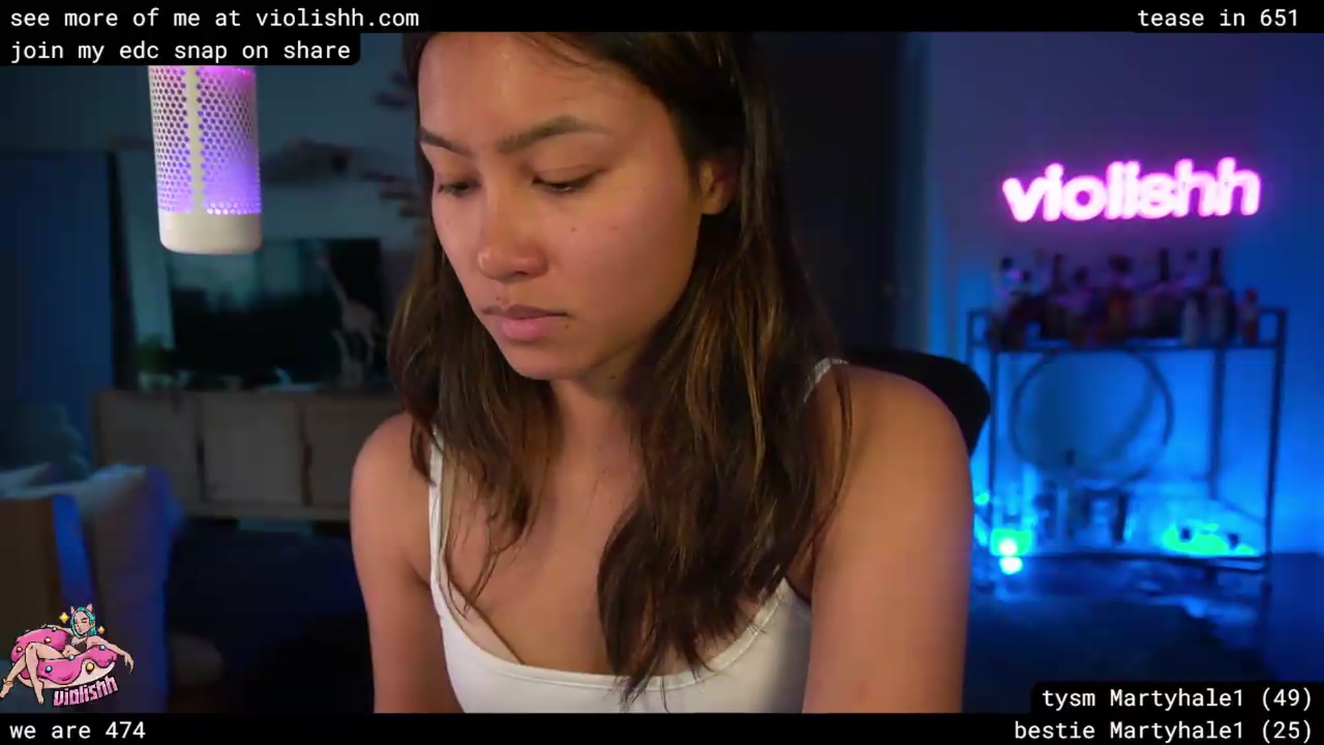 Gallery image thumbnail from violishh's myfreecams stream on, 04/19/2026, 23:38 image 19 of 20