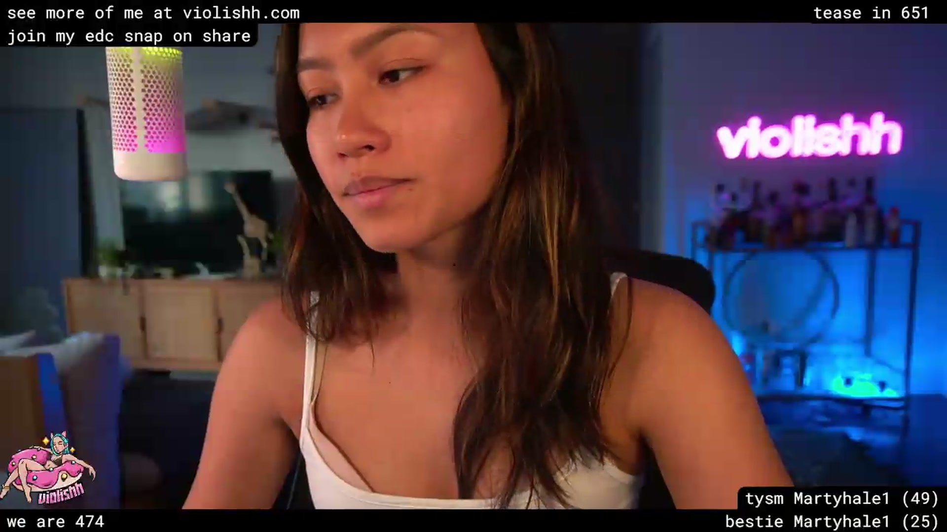 Gallery image thumbnail from violishh's myfreecams stream on, 04/19/2026, 23:38 image 17 of 20