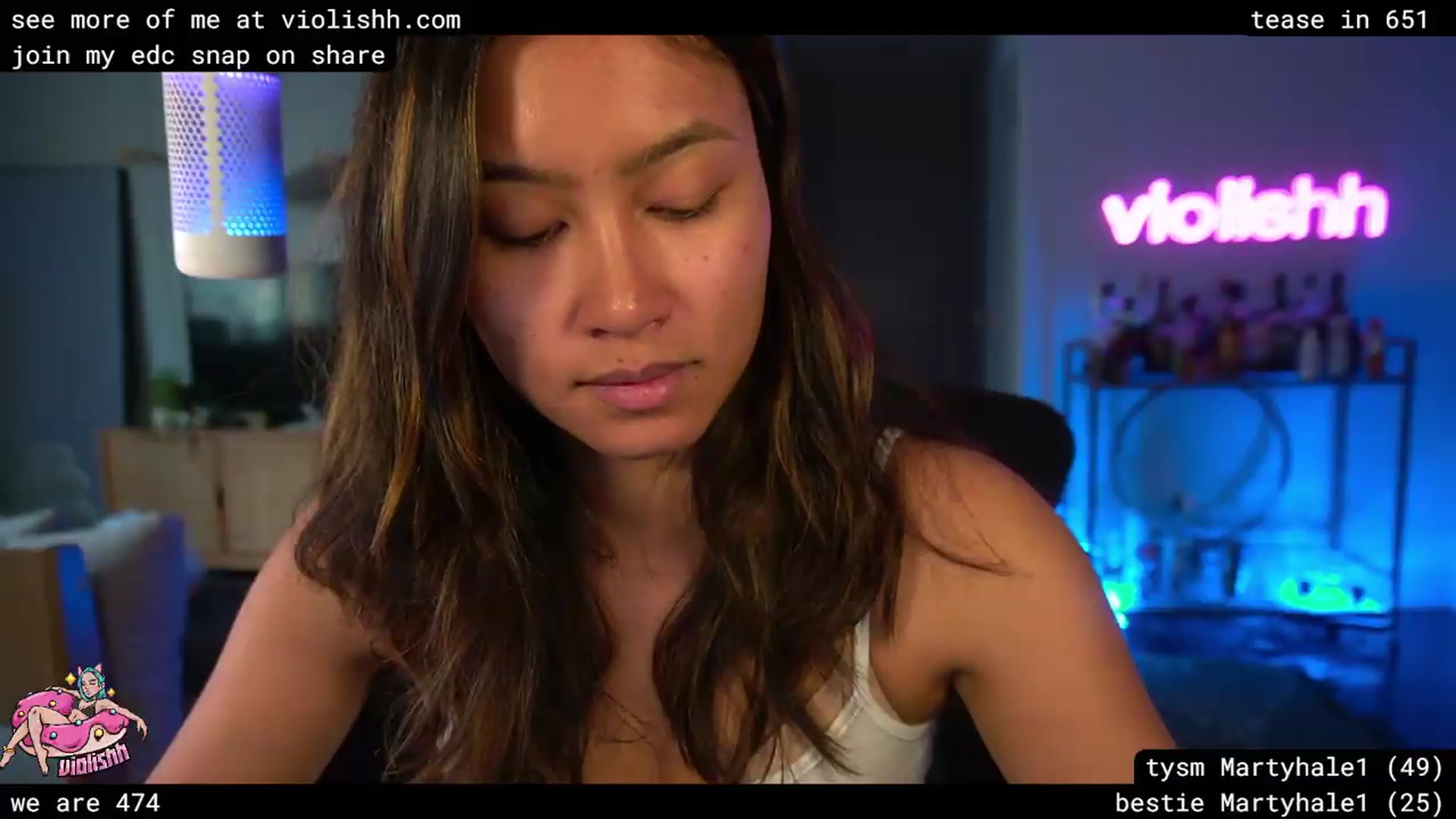 Gallery image thumbnail from violishh's myfreecams stream on, 04/19/2026, 23:38 image 14 of 20