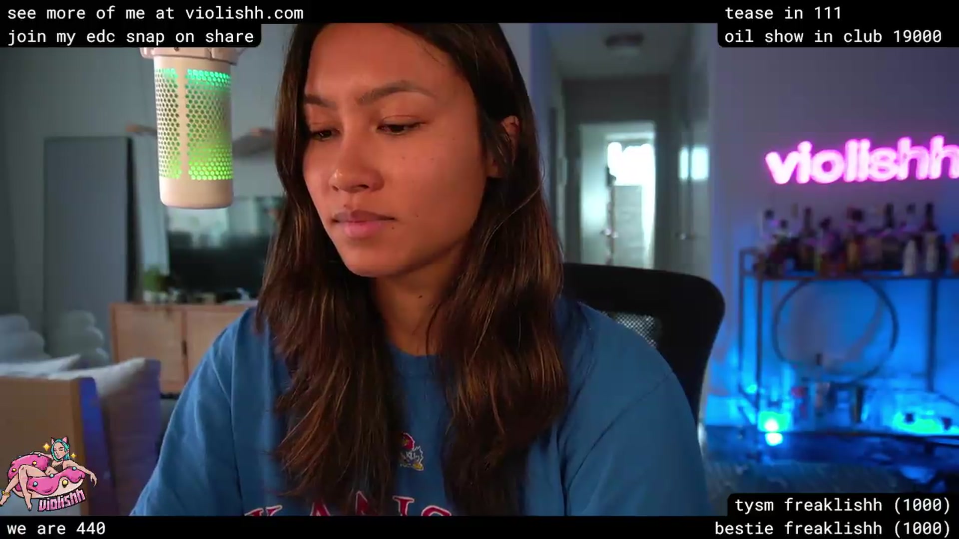 Gallery image thumbnail from violishh's myfreecams stream on, 04/20/2026, 22:04 image 11 of 20