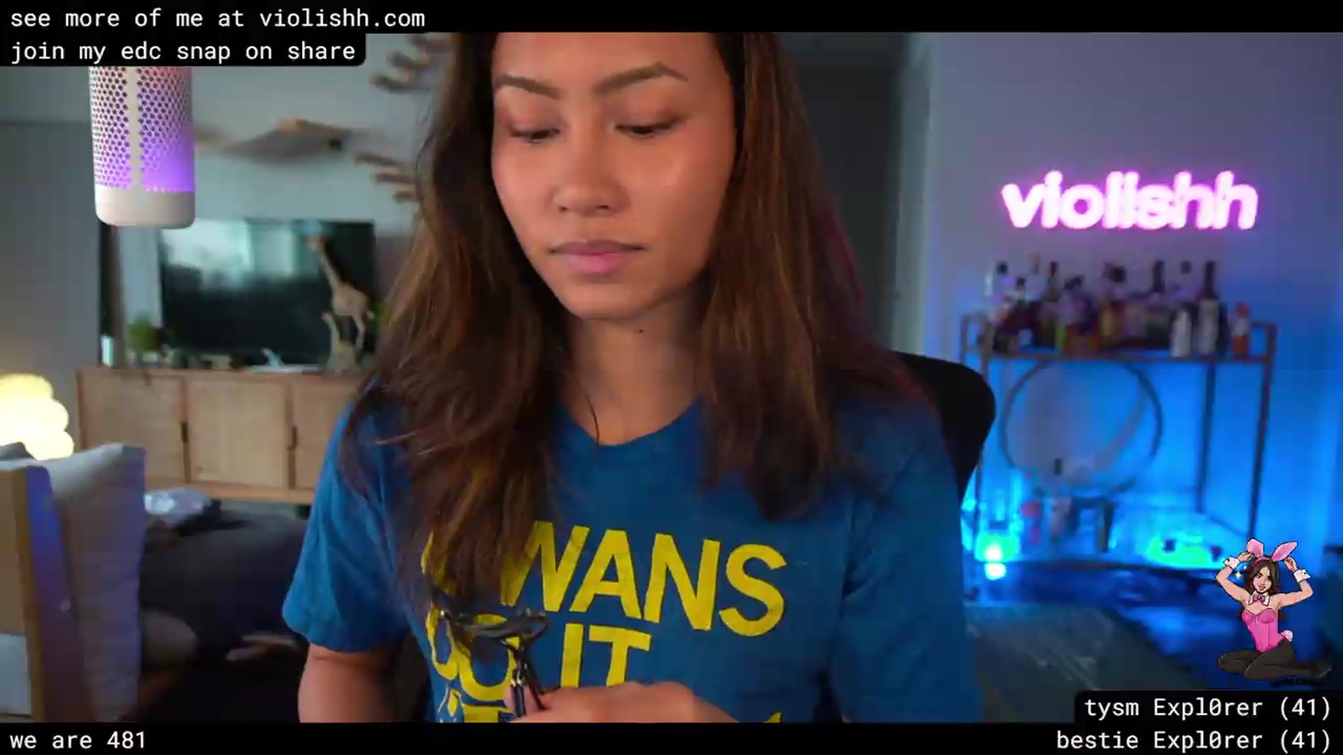 Gallery image thumbnail from violishh's myfreecams stream on, 04/27/2026, 22:28 image 10 of 20