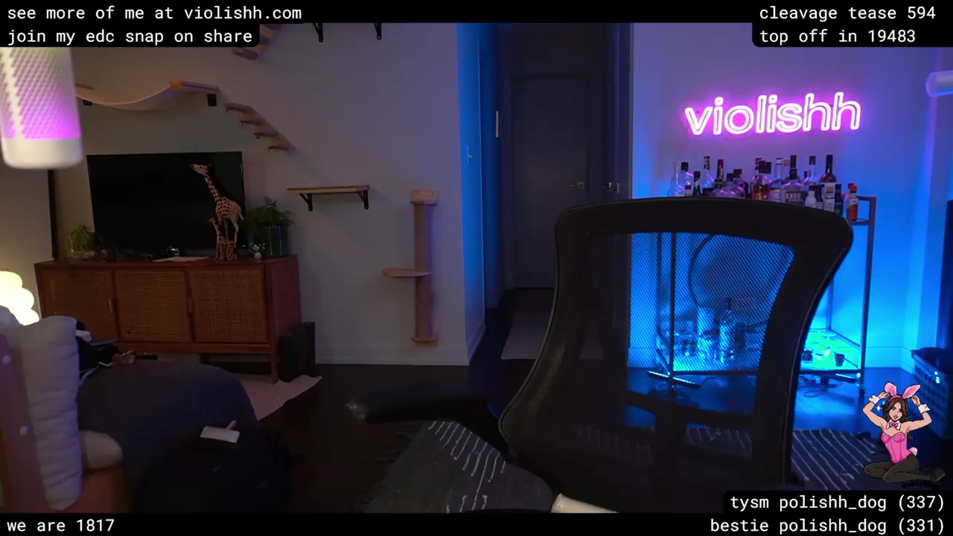 Gallery image thumbnail from violishh's myfreecams stream on, 05/03/2026, 04:06 image 5 of 20