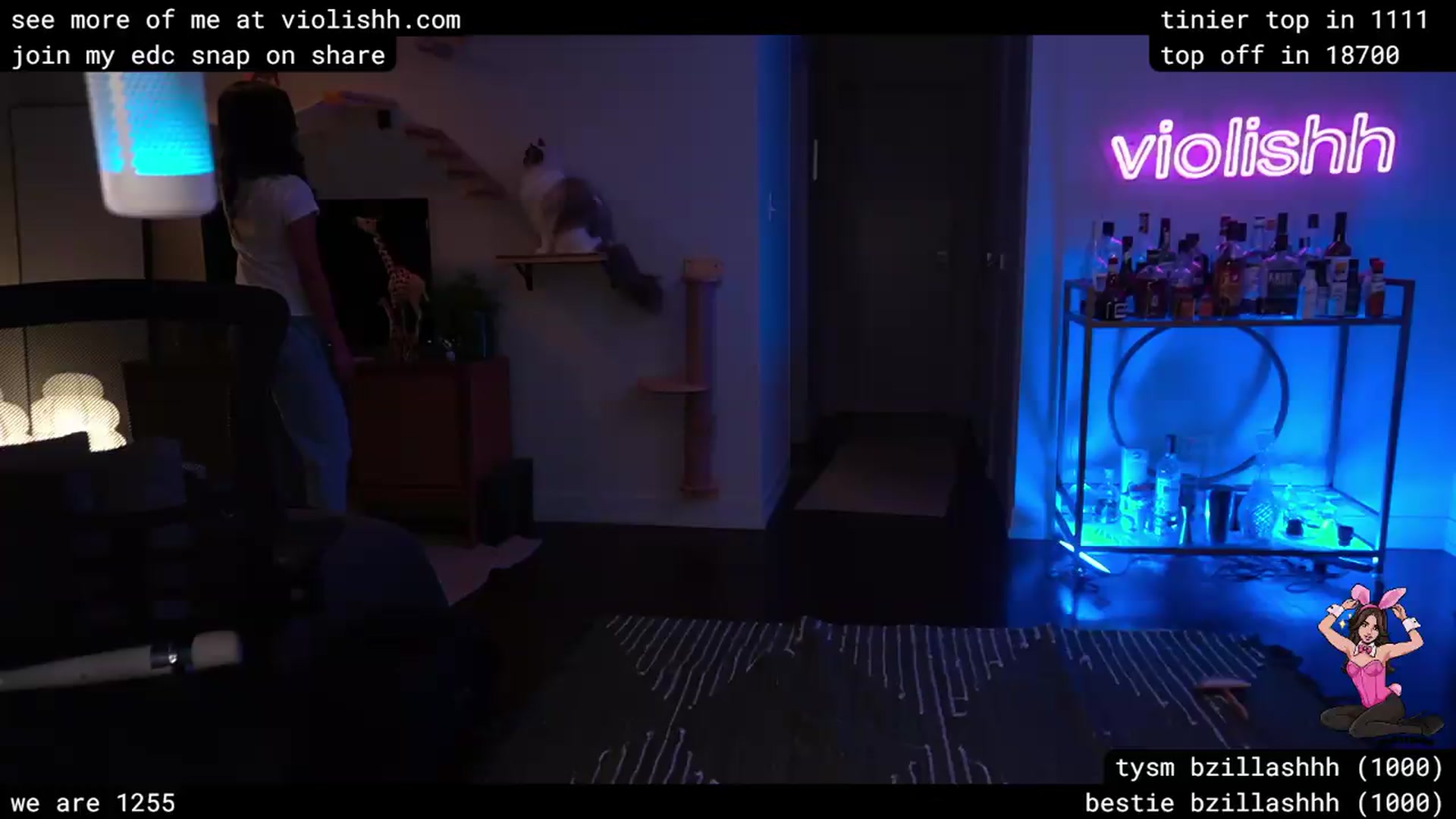 Gallery image thumbnail from violishh's myfreecams stream on, 05/06/2026, 04:45 image 5 of 20