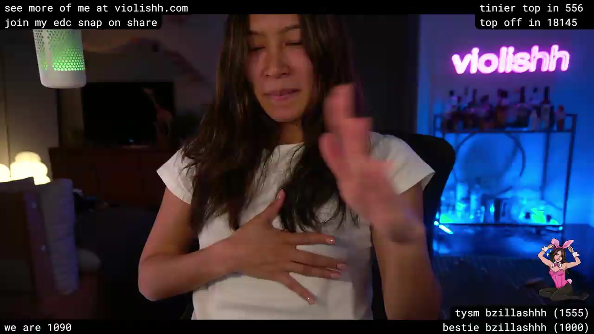 Gallery image thumbnail from violishh's myfreecams stream on, 05/06/2026, 04:45 image 15 of 20