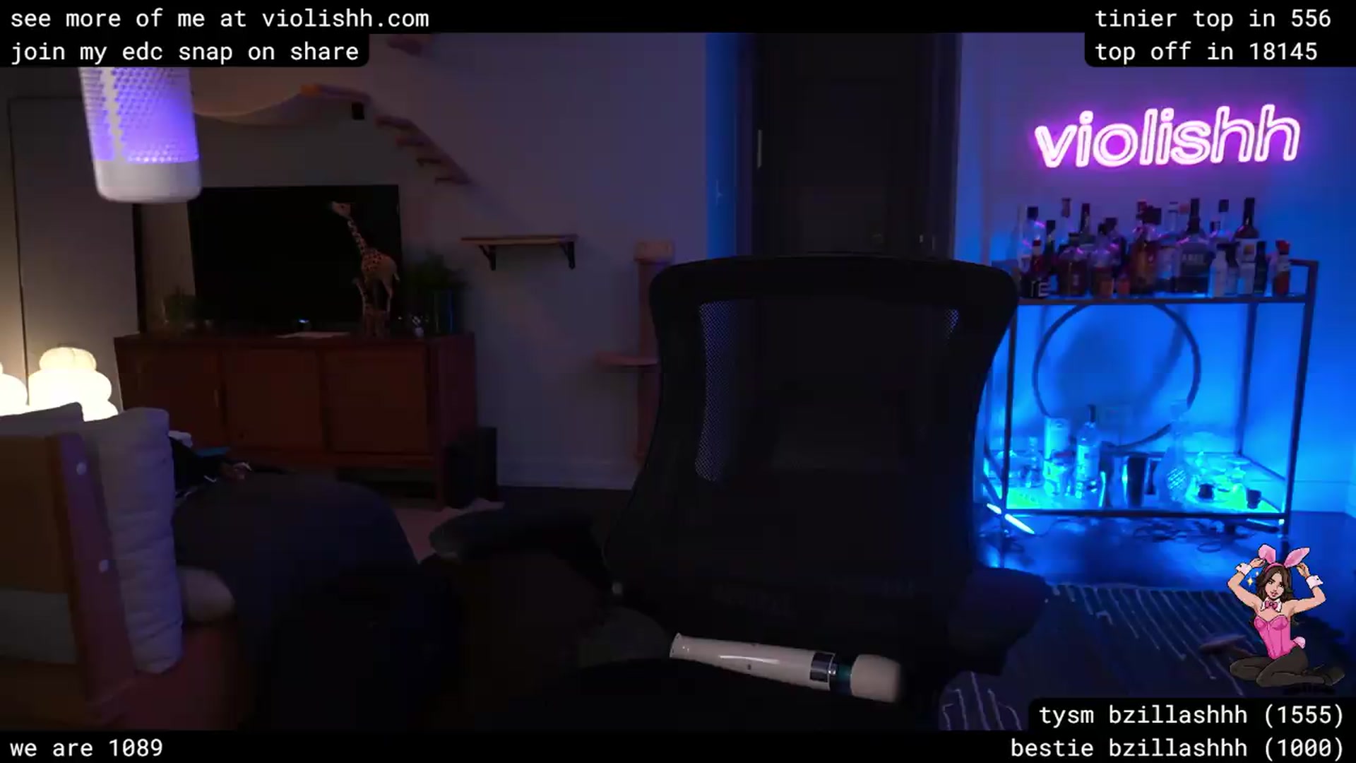 Gallery image thumbnail from violishh's myfreecams stream on, 05/06/2026, 04:45 image 13 of 20