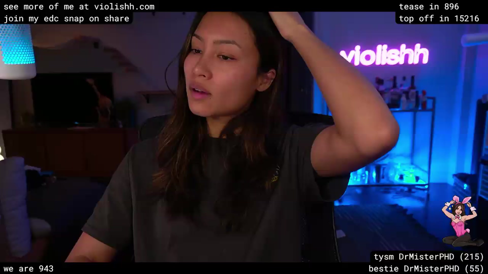 Gallery image thumbnail from violishh's myfreecams stream on, 05/07/2026, 03:27 image 12 of 20