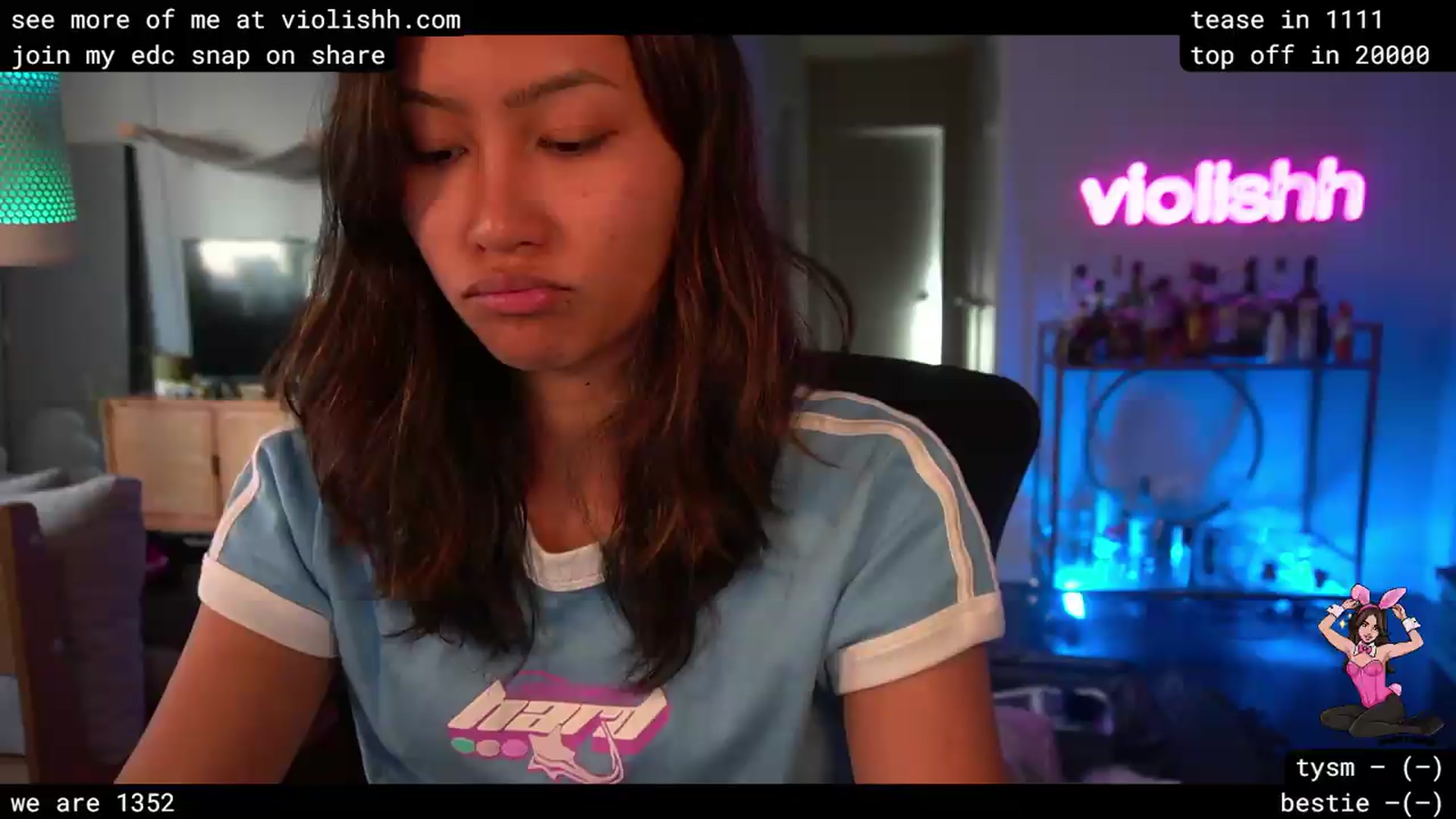 Gallery image thumbnail from violishh's myfreecams stream on, 05/12/2026, 02:16 image 3 of 20