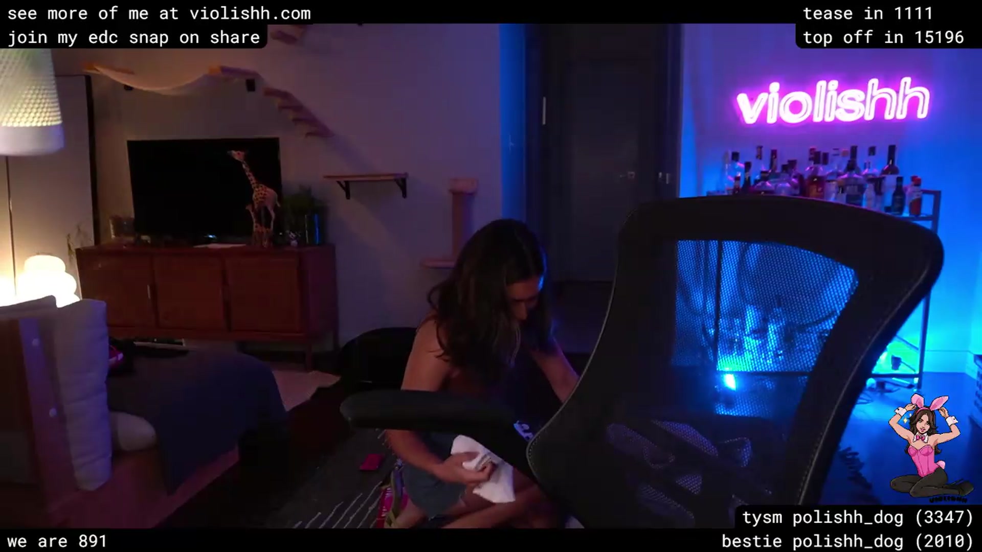 Gallery image thumbnail from violishh's myfreecams stream on, 05/12/2026, 04:10 image 14 of 20