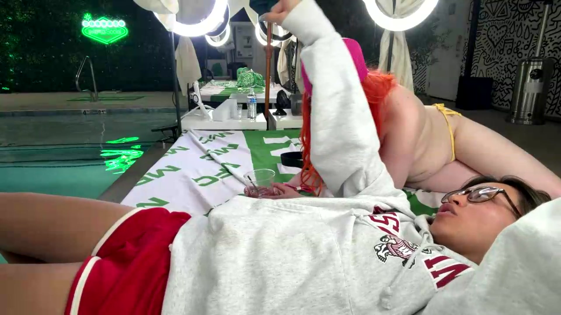 Gallery image thumbnail from violishh's myfreecams stream on, 05/20/2026, 06:59 image 16 of 20