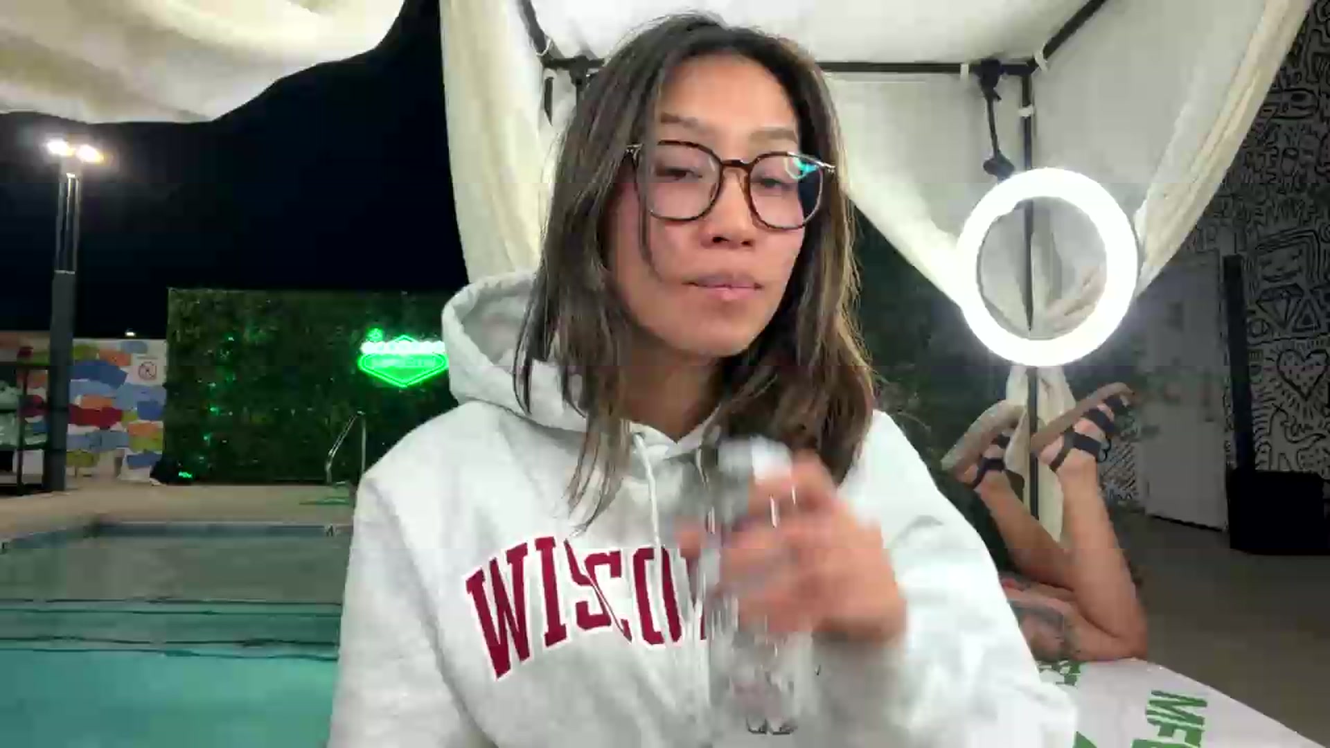 Gallery image thumbnail from violishh's myfreecams stream on, 05/20/2026, 06:59 image 1 of 20