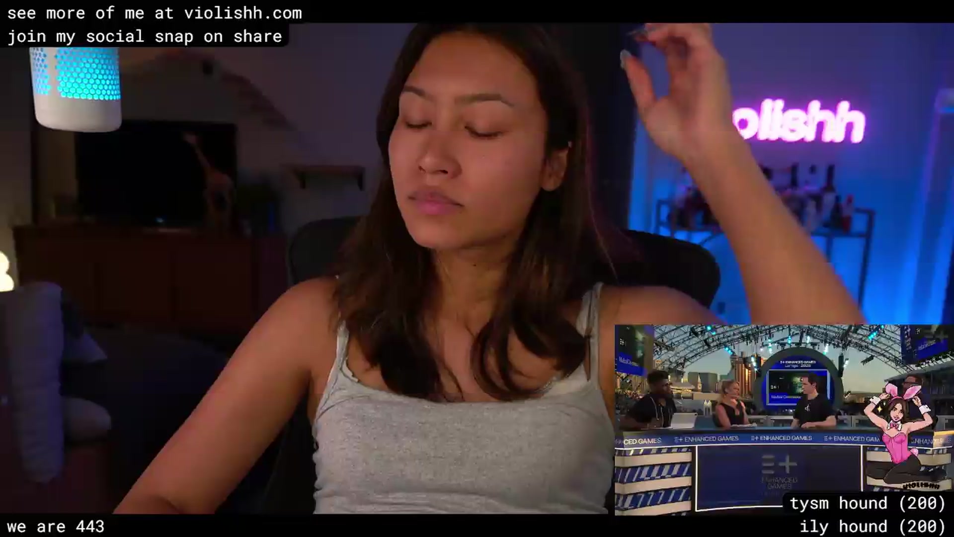 Gallery image thumbnail from violishh's myfreecams stream on, 05/25/2026, 03:12 image 10 of 20