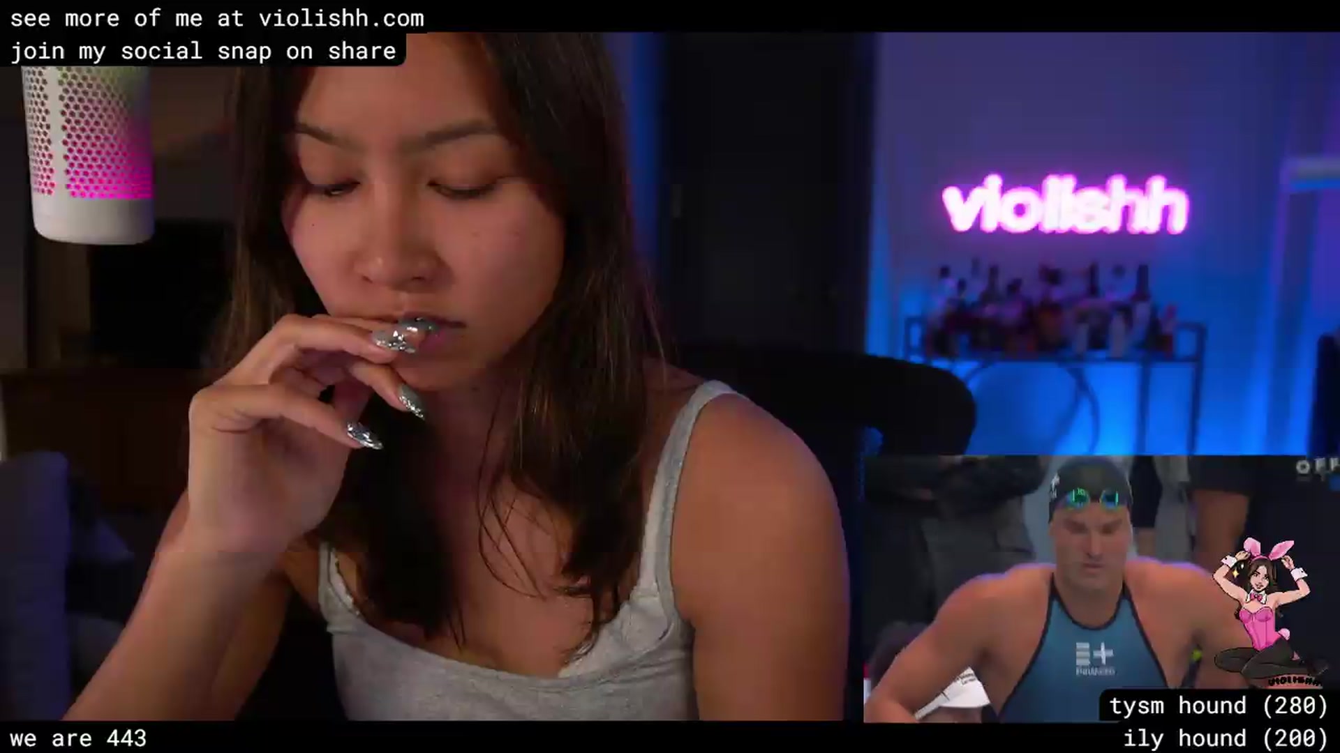 Gallery image thumbnail from violishh's myfreecams stream on, 05/25/2026, 03:12 image 16 of 20