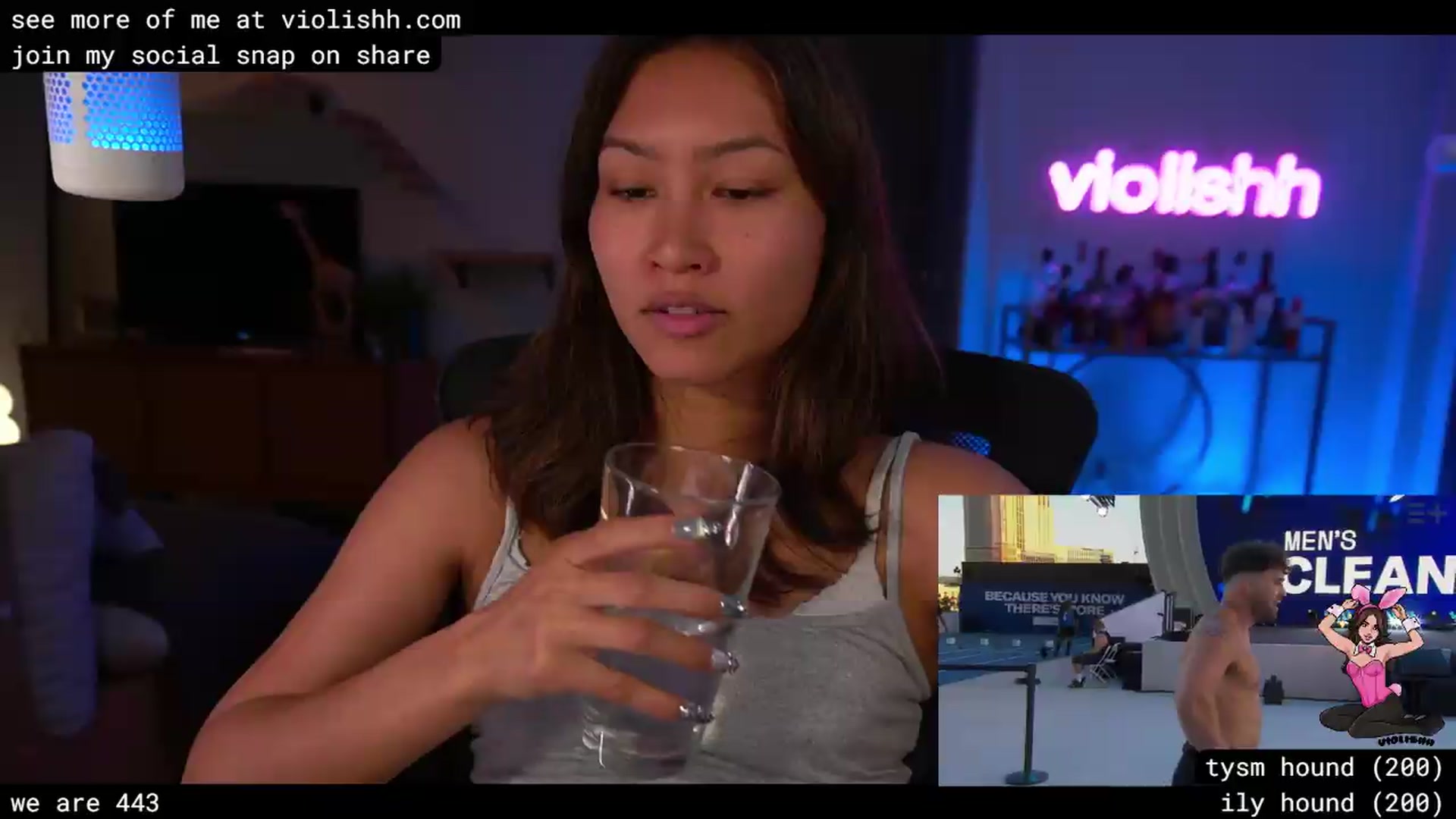 Gallery image thumbnail from violishh's myfreecams stream on, 05/25/2026, 03:12 image 12 of 20