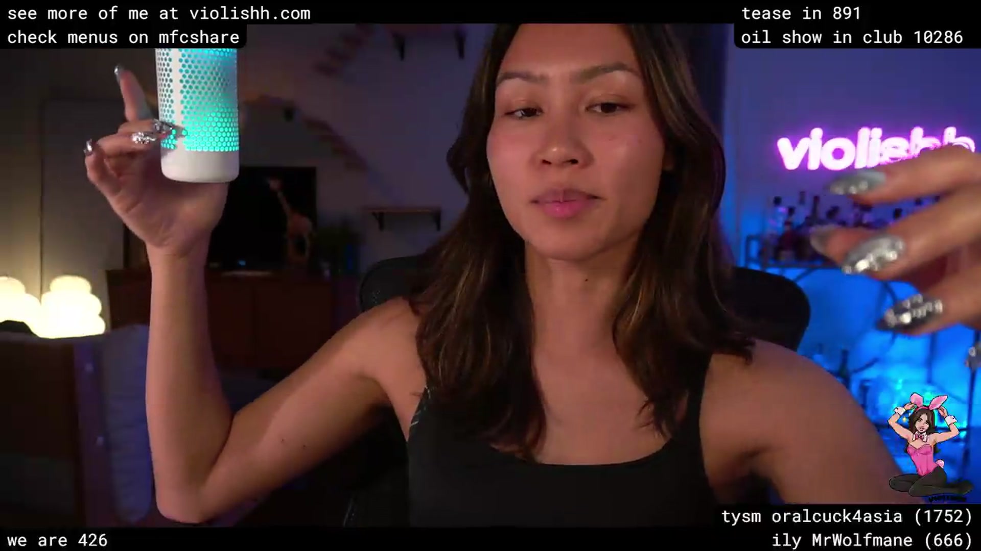 Gallery image thumbnail from violishh's myfreecams stream on, 05/29/2026, 06:19 image 18 of 20