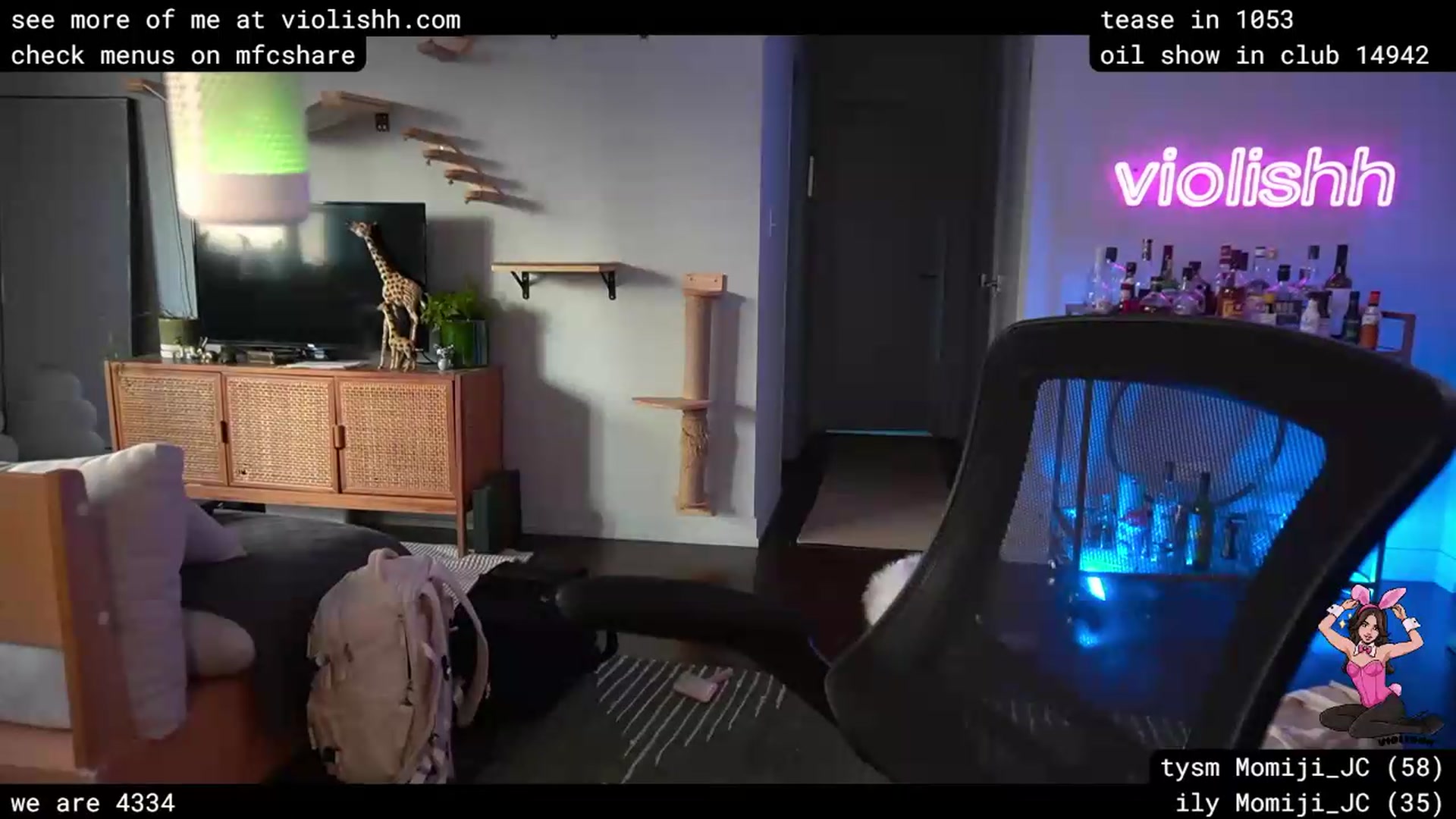Gallery image thumbnail from violishh's myfreecams stream on, 06/03/2026, 24:58 image 12 of 20