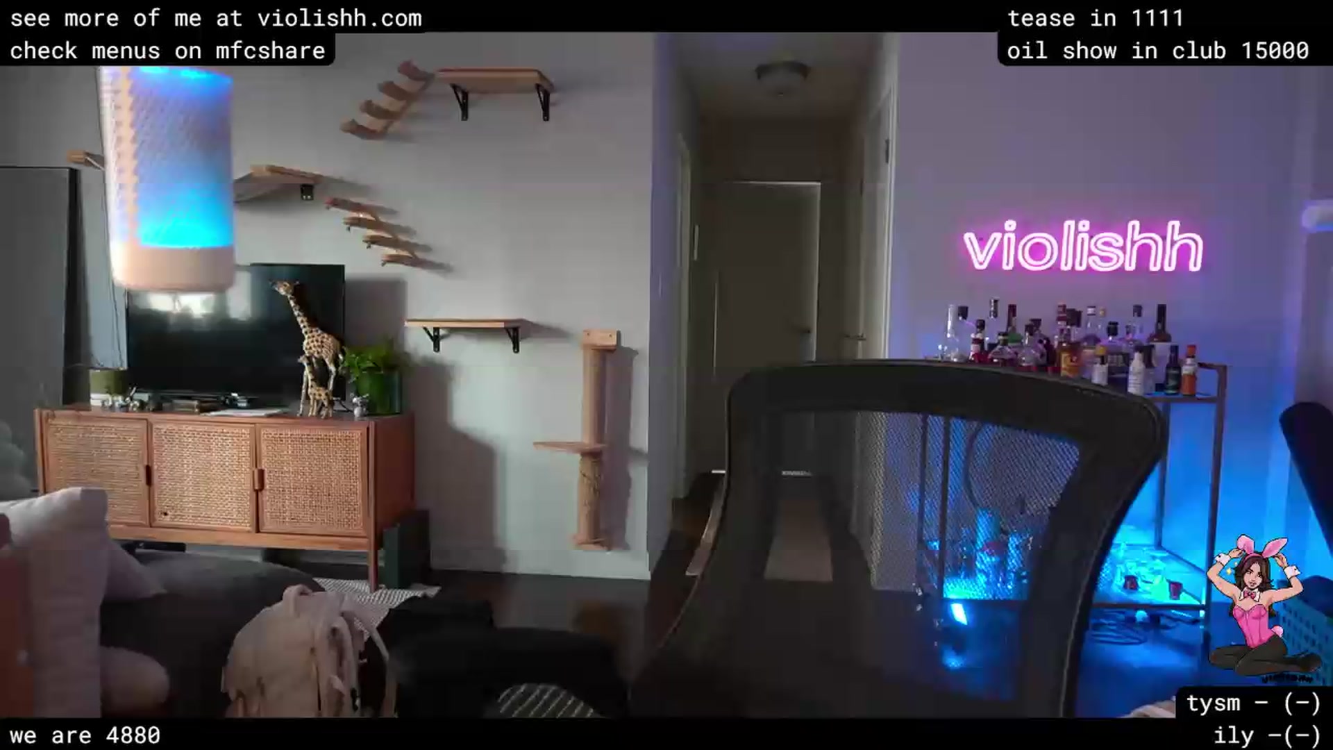 Gallery image thumbnail from violishh's myfreecams stream on, 06/03/2026, 24:58 image 1 of 20