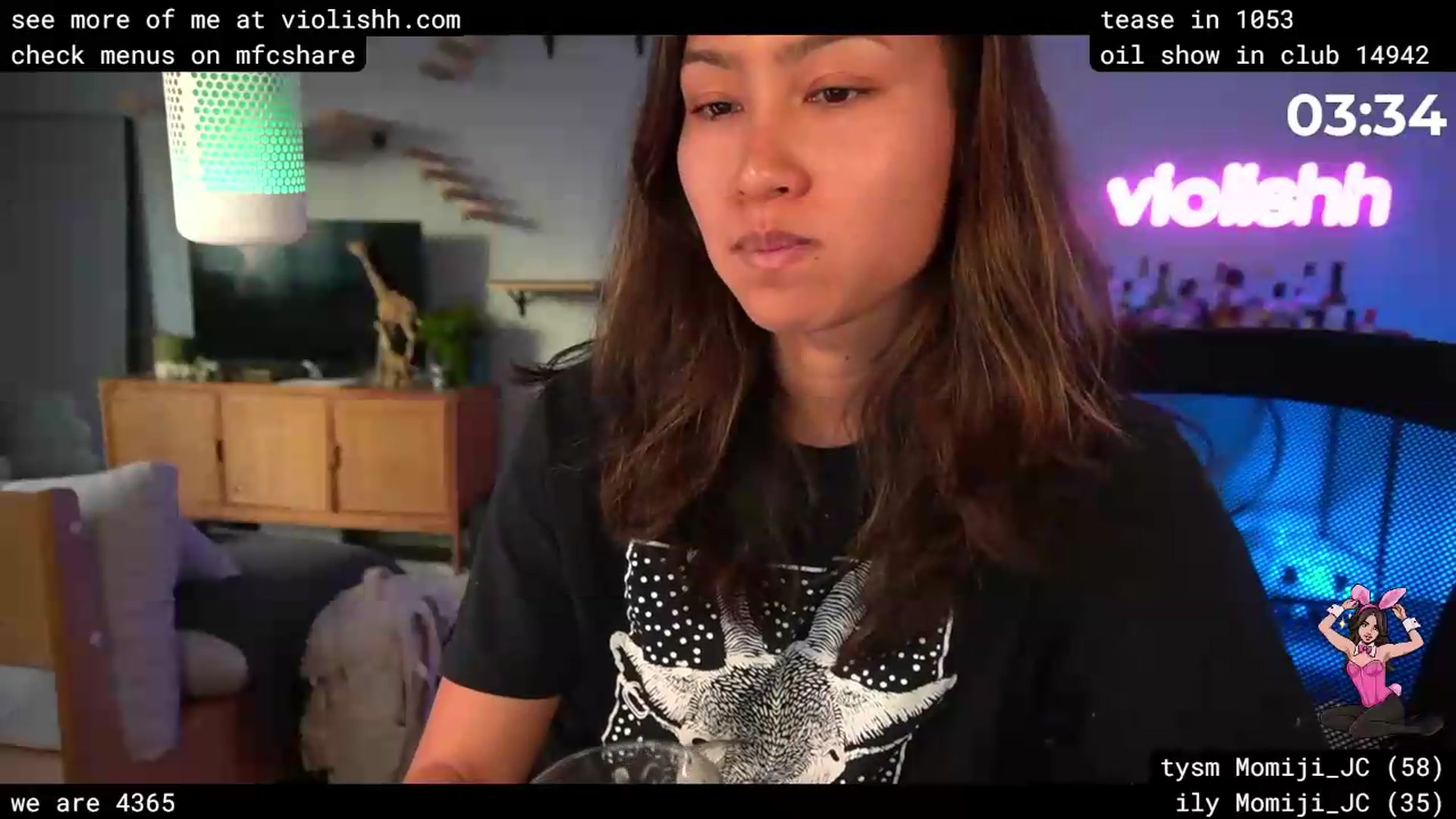 Gallery image thumbnail from violishh's myfreecams stream on, 06/03/2026, 24:58 image 17 of 20