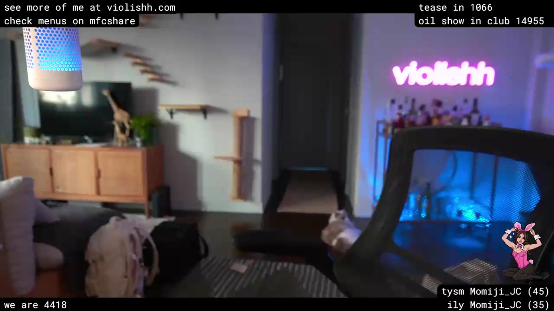 Gallery image thumbnail from violishh's myfreecams stream on, 06/03/2026, 24:58 image 9 of 20